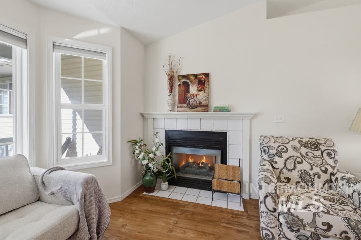 10112 W Jewell St. Property Photo 8