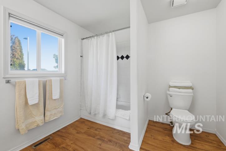 10112 W Jewell St. Property Photo 17
