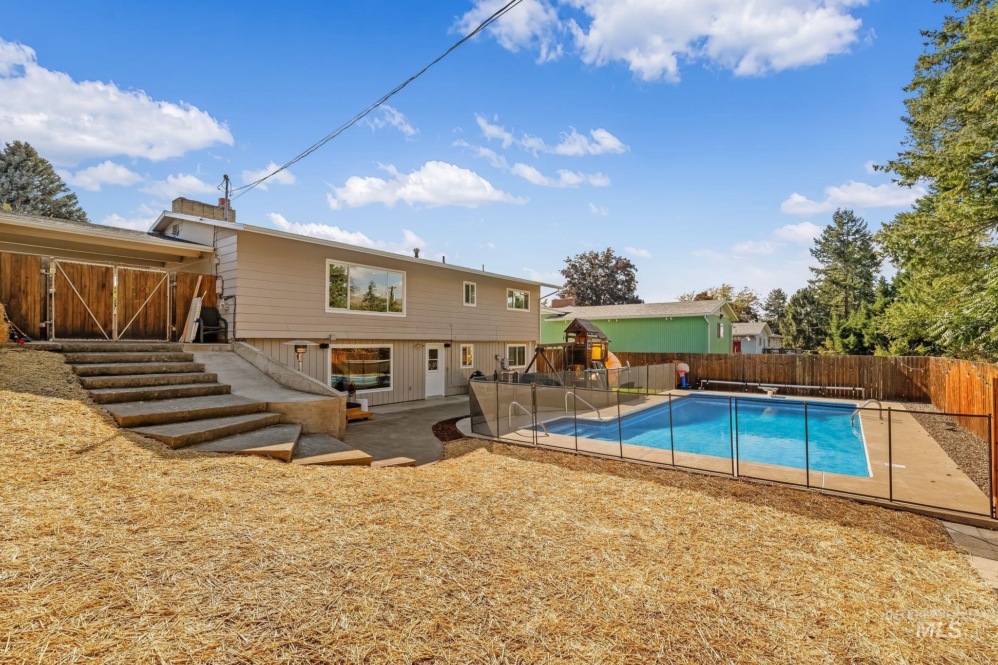 2621 Willow Dr. Property Photo 40