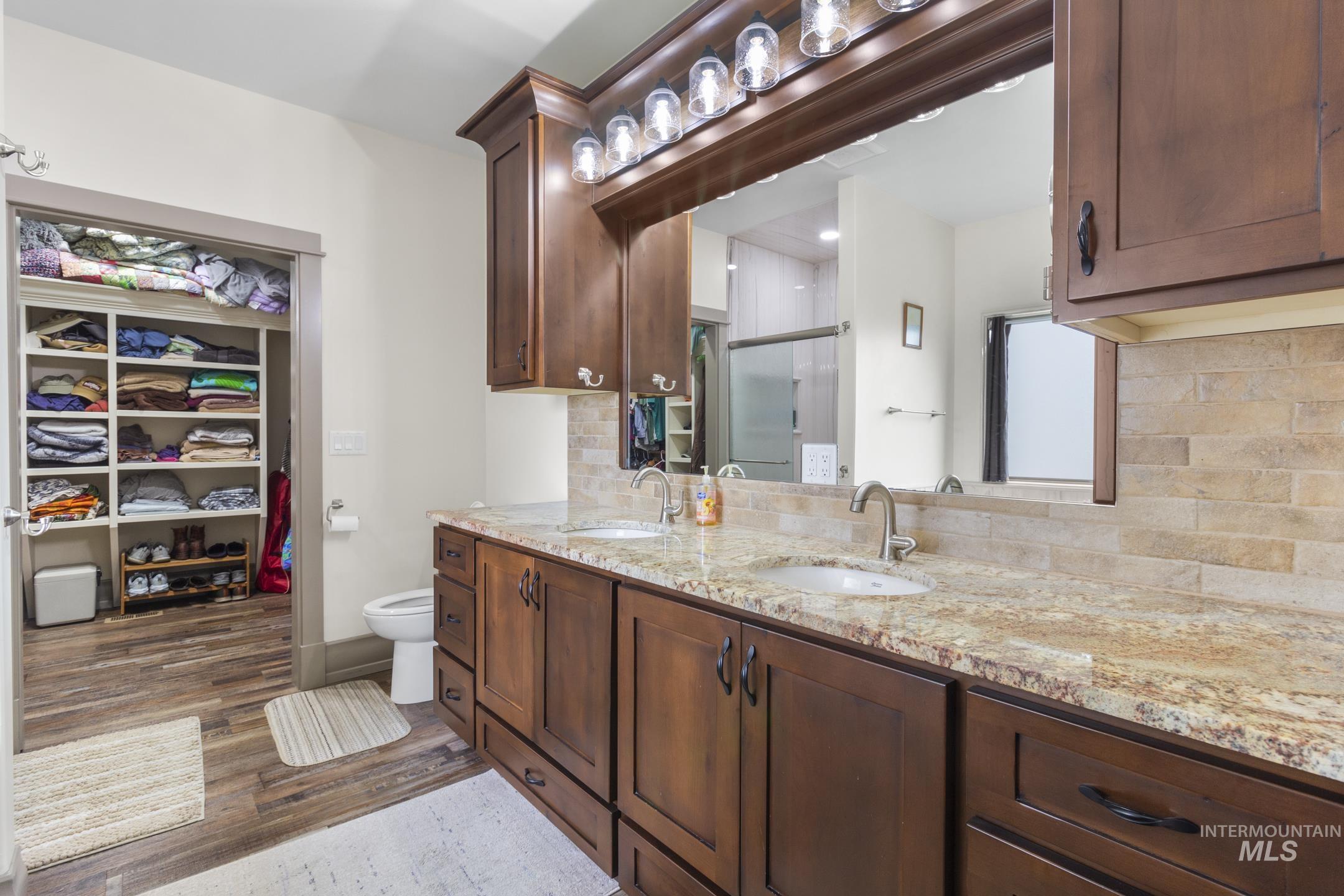 1481 Valley Steppe Dr Property Photo 30