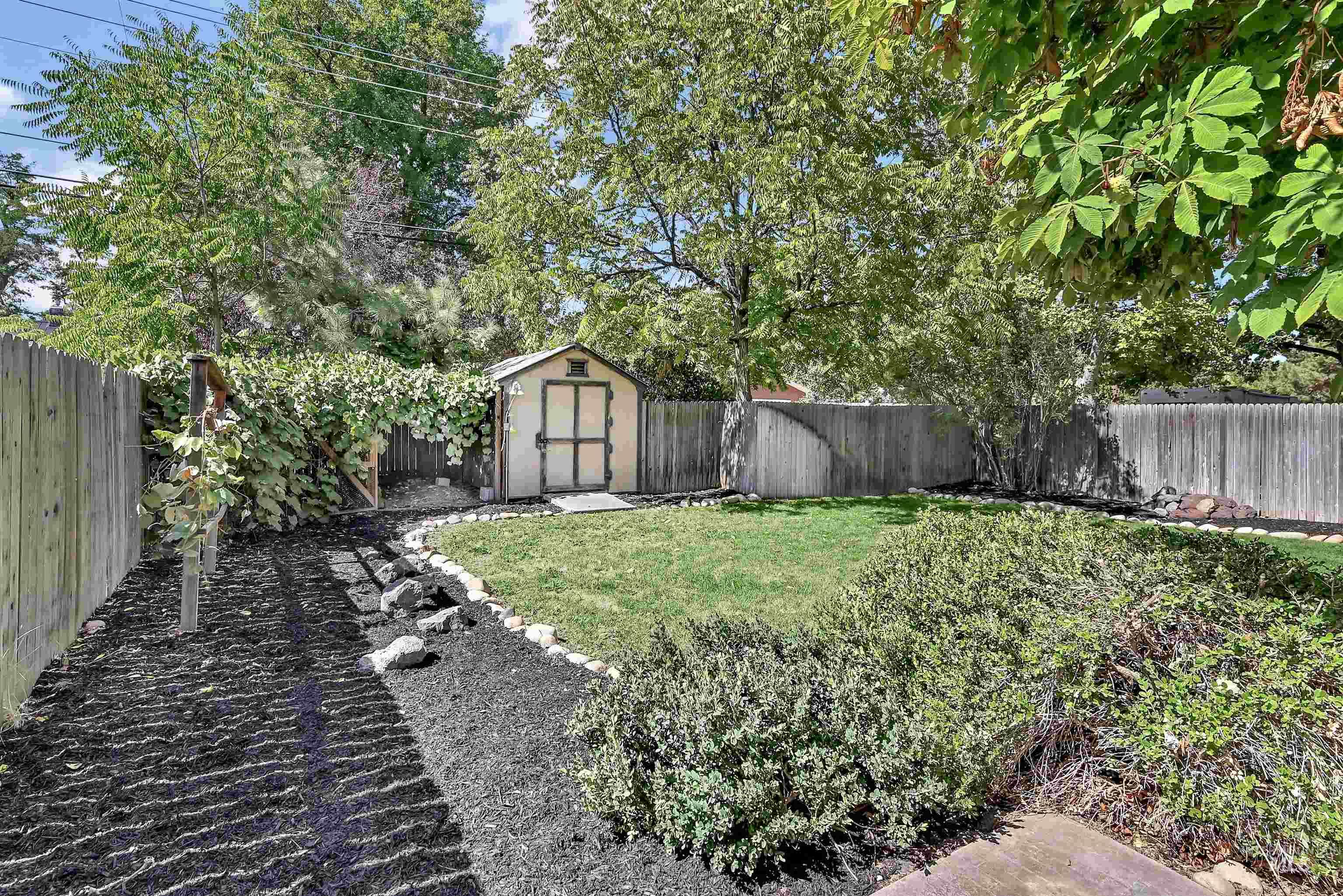 1717 S Euclid Ave Property Photo 24