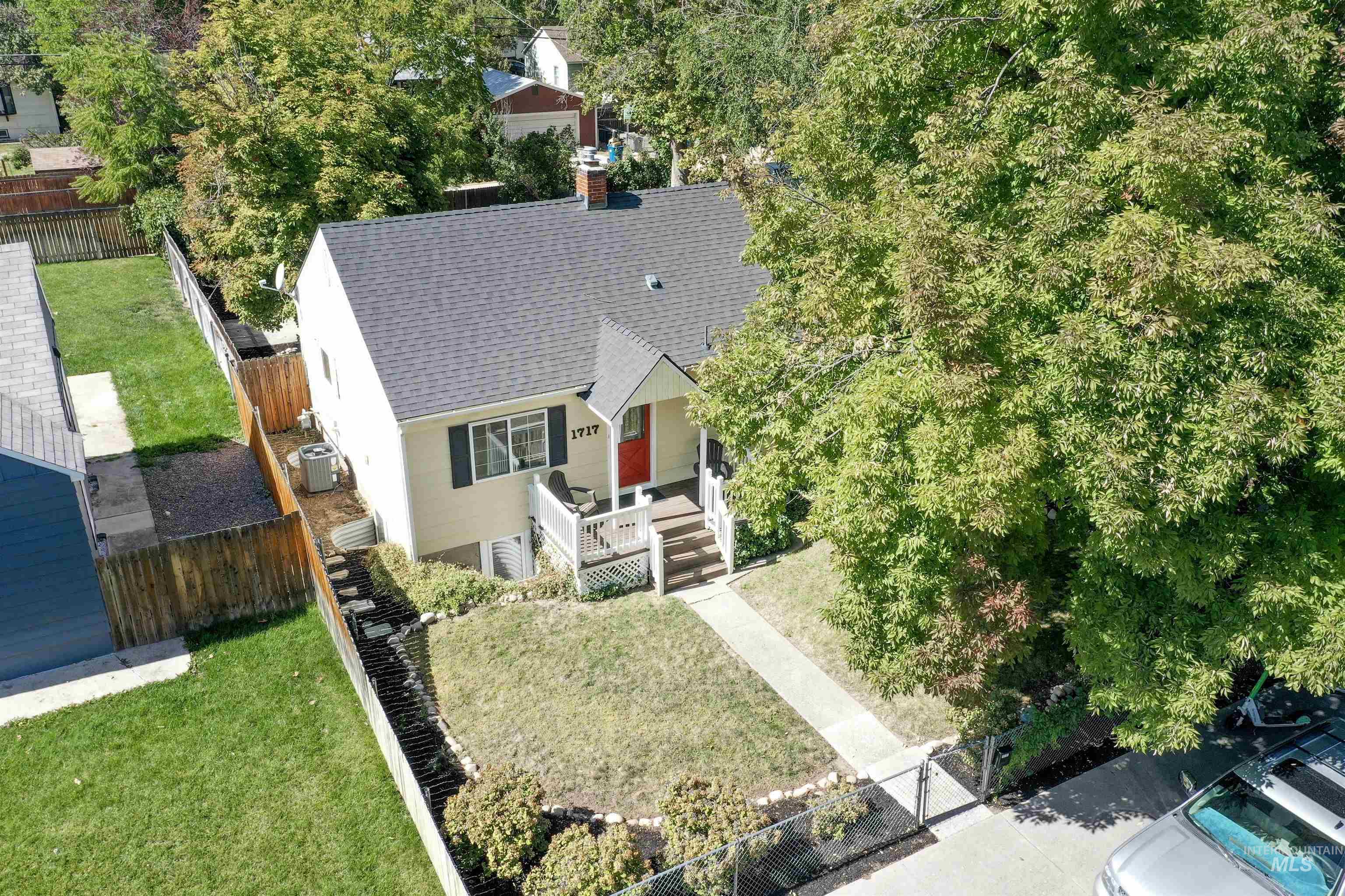 1717 S Euclid Ave Property Photo 28