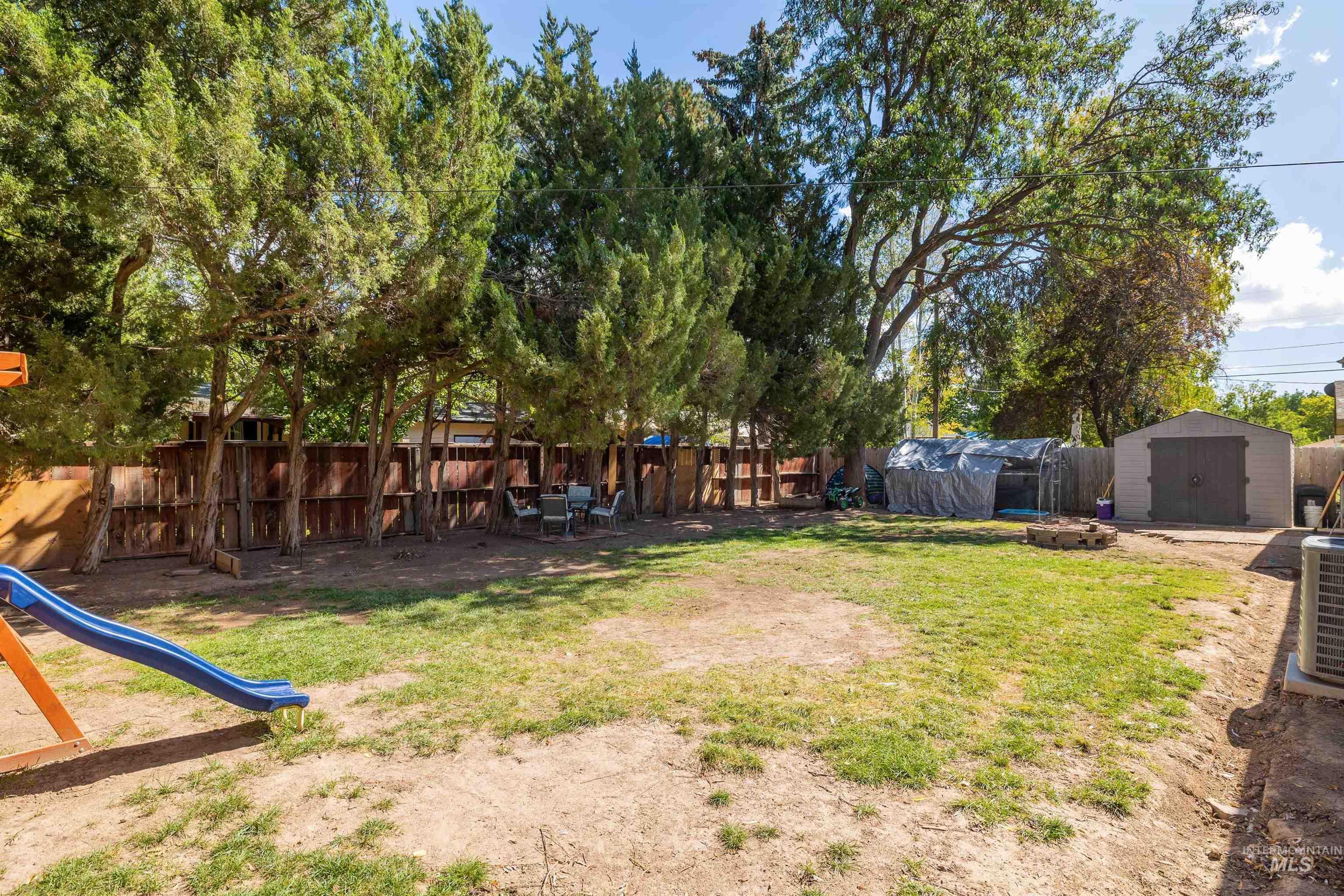 1422 N Fillmore Street Property Photo 22