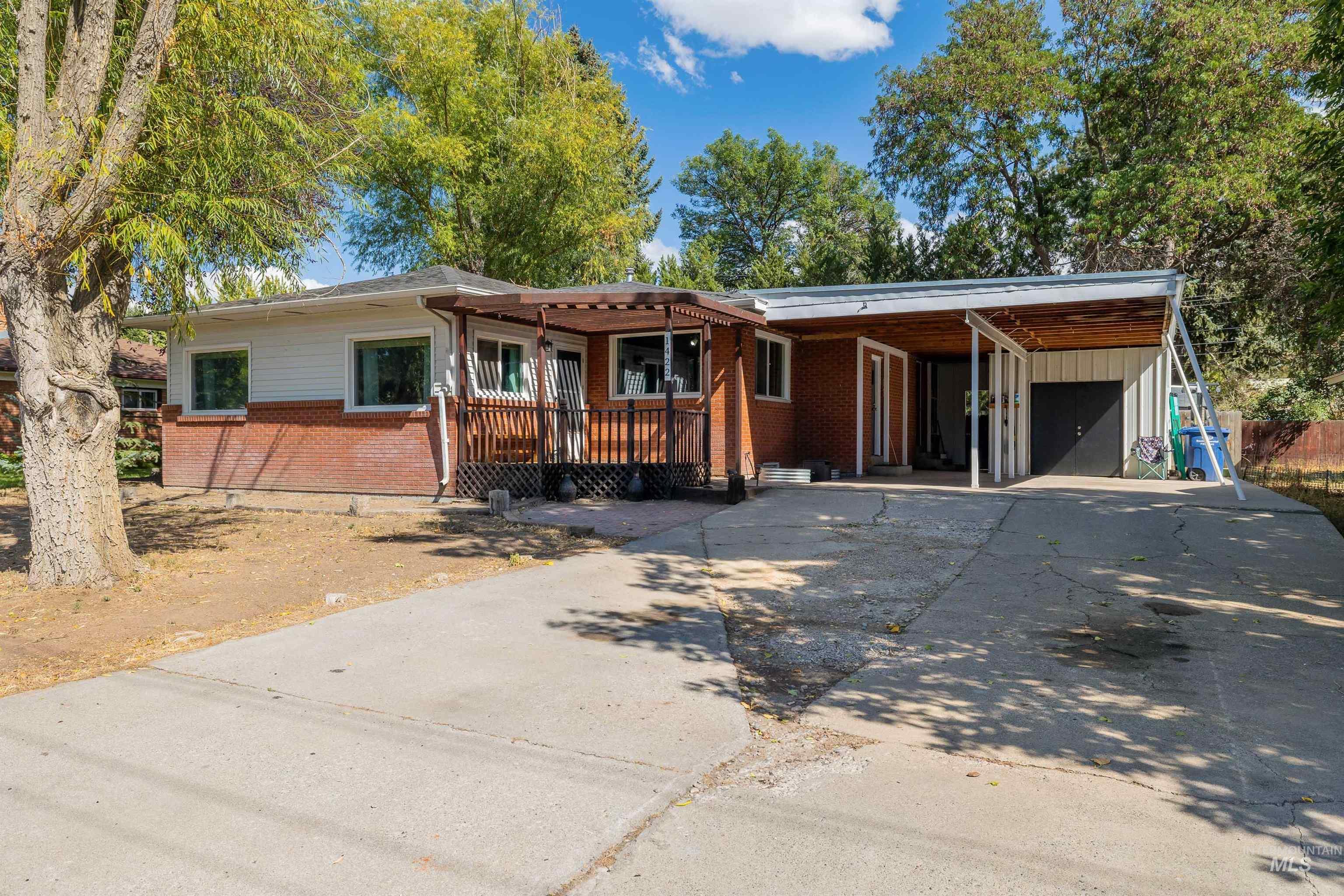 1422 N Fillmore Street Property Photo 27