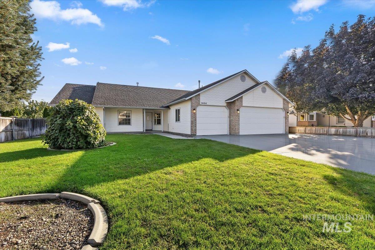 1404 Burnett Dr Property Photo 5