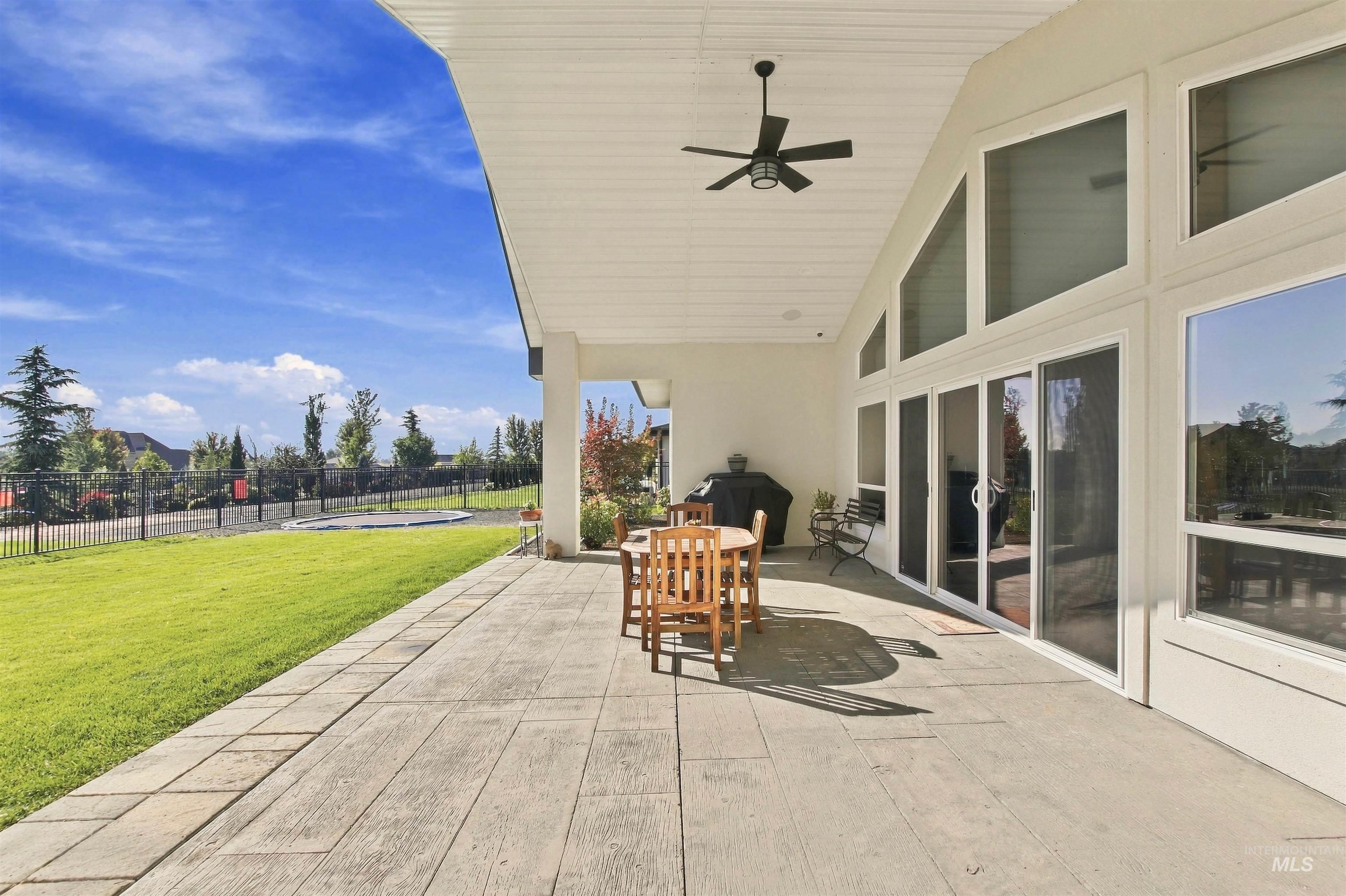 25400 Havard Oak Pl Property Photo 8