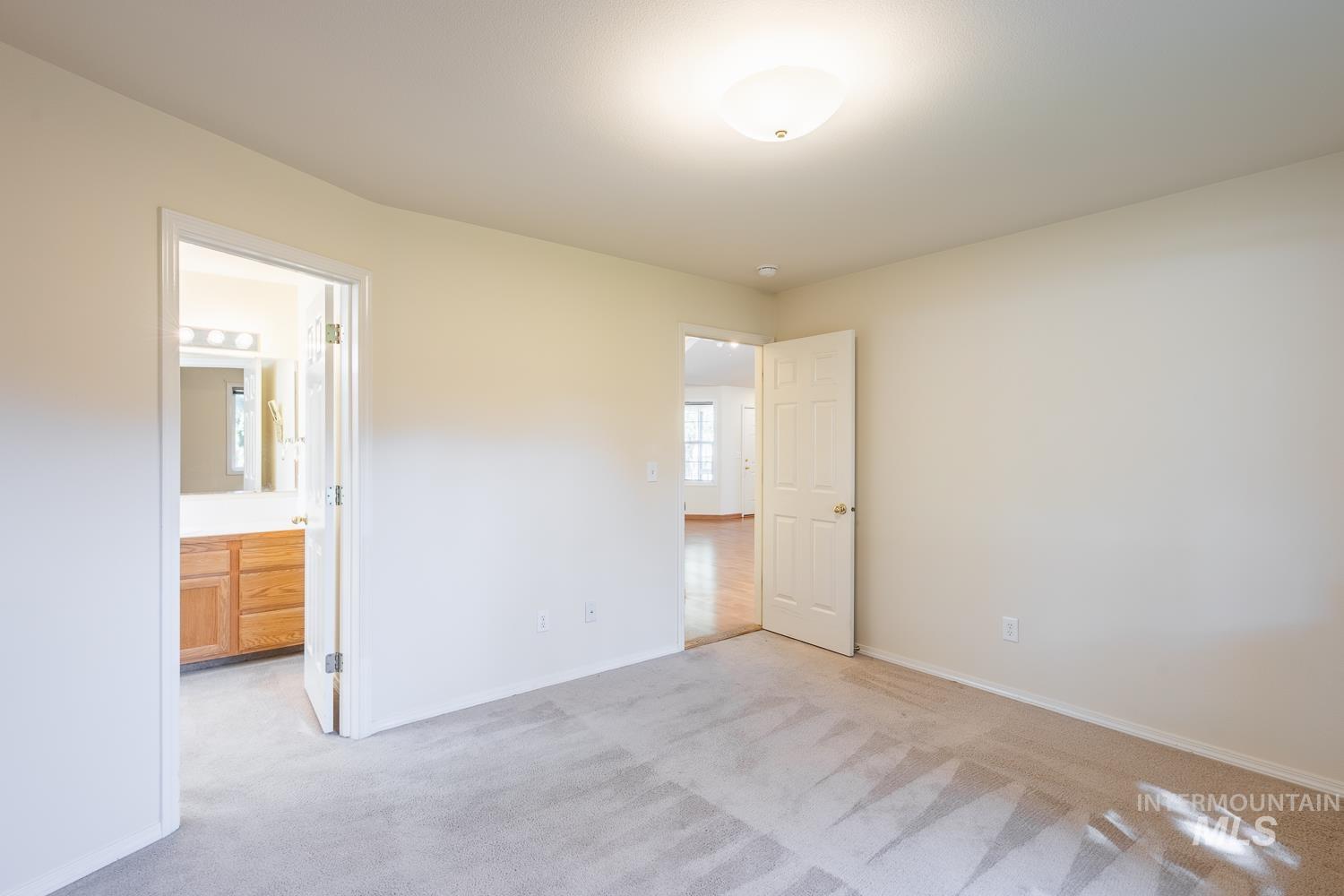 13515 W Persimmon St Property Photo 14
