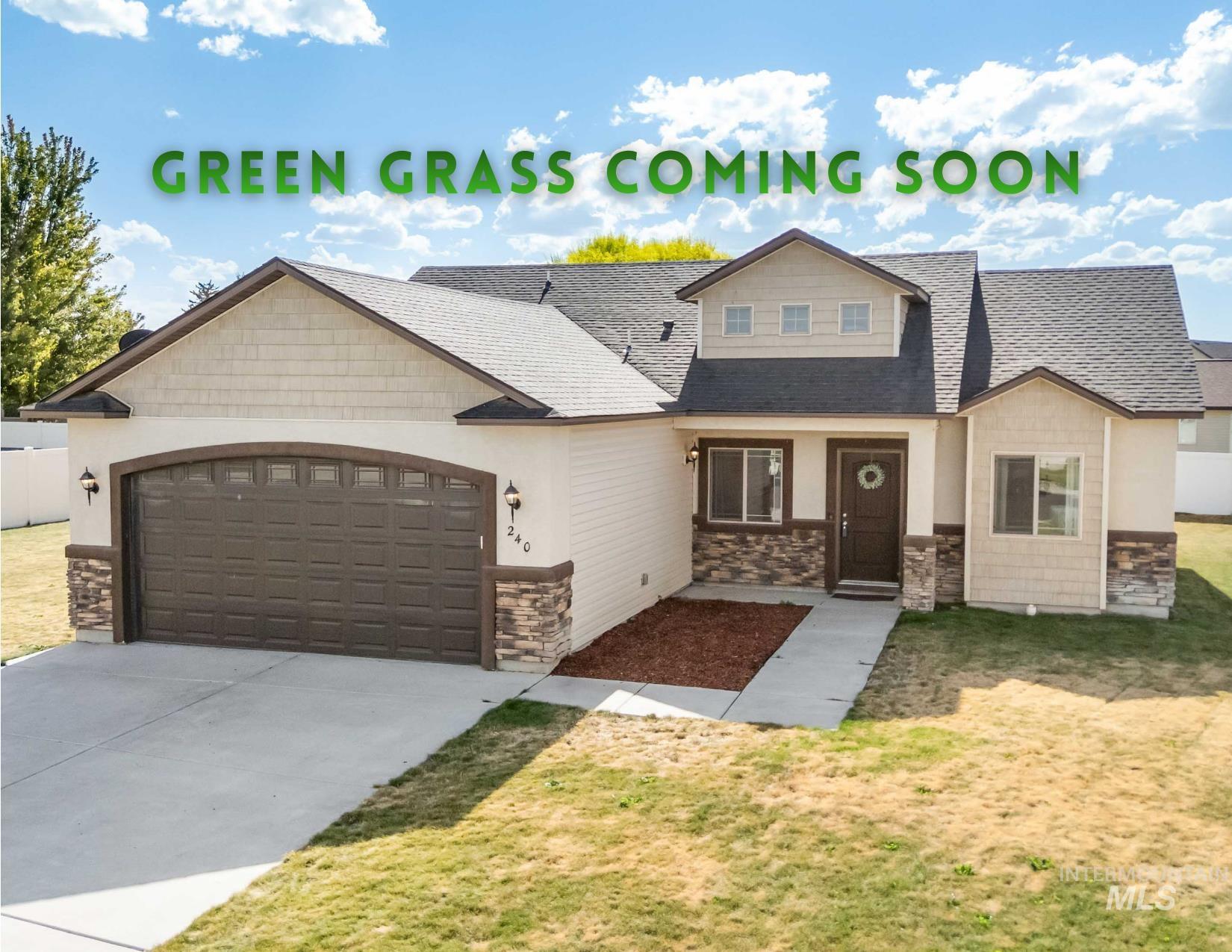 240 Glacier Meadows Way Property Photo 1