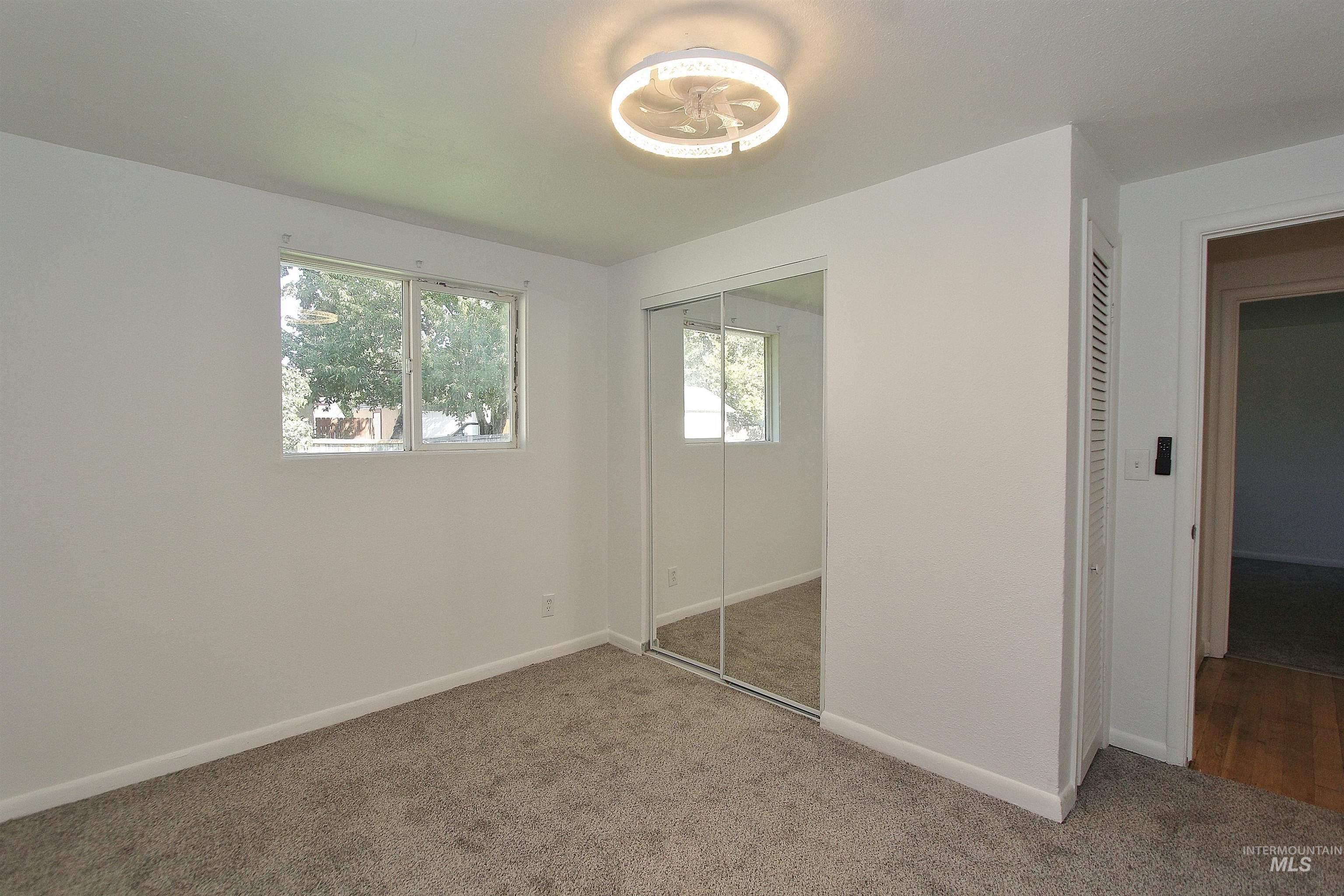 4026 N Christine St Property Photo 11