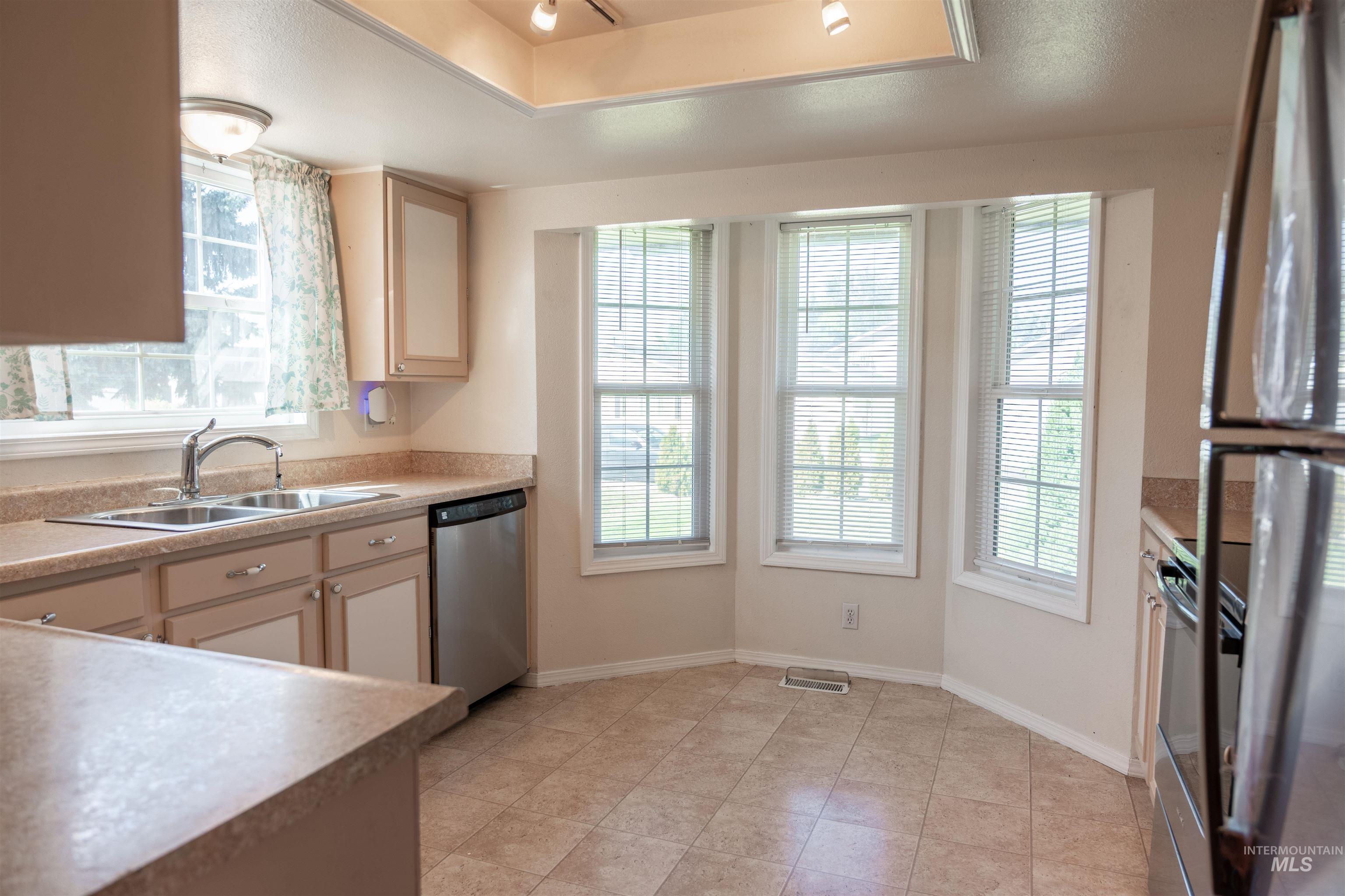 1638 Sw 1st Place Property Photo 16