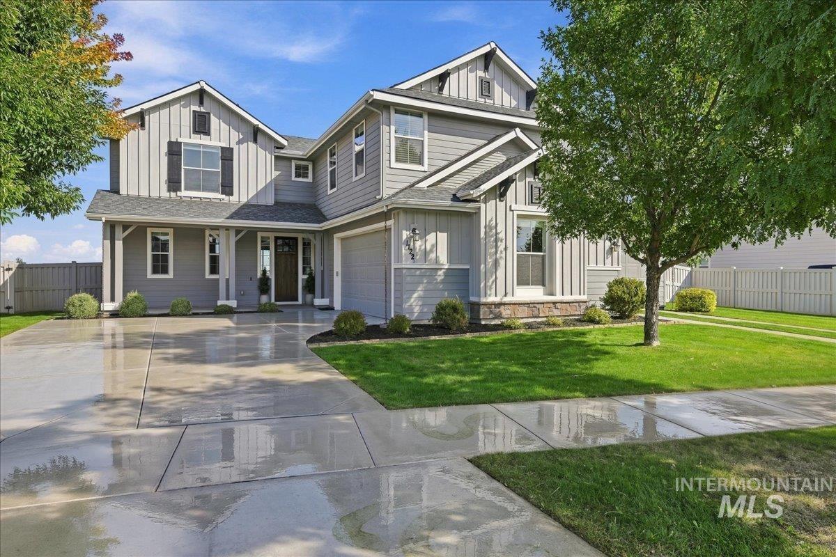 1122 W Seldovia Dr Property Photo 1