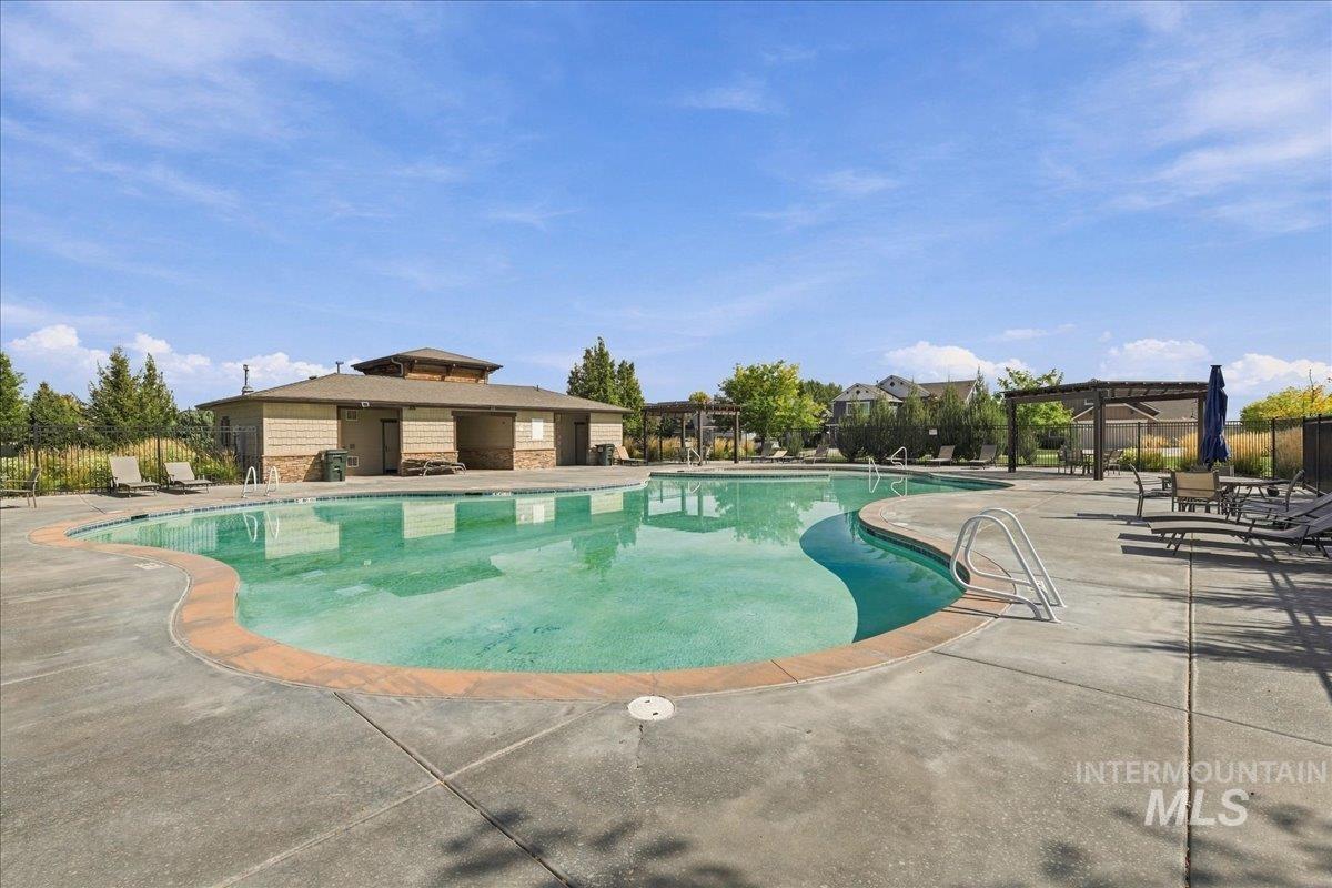 1122 W Seldovia Dr Property Photo 38