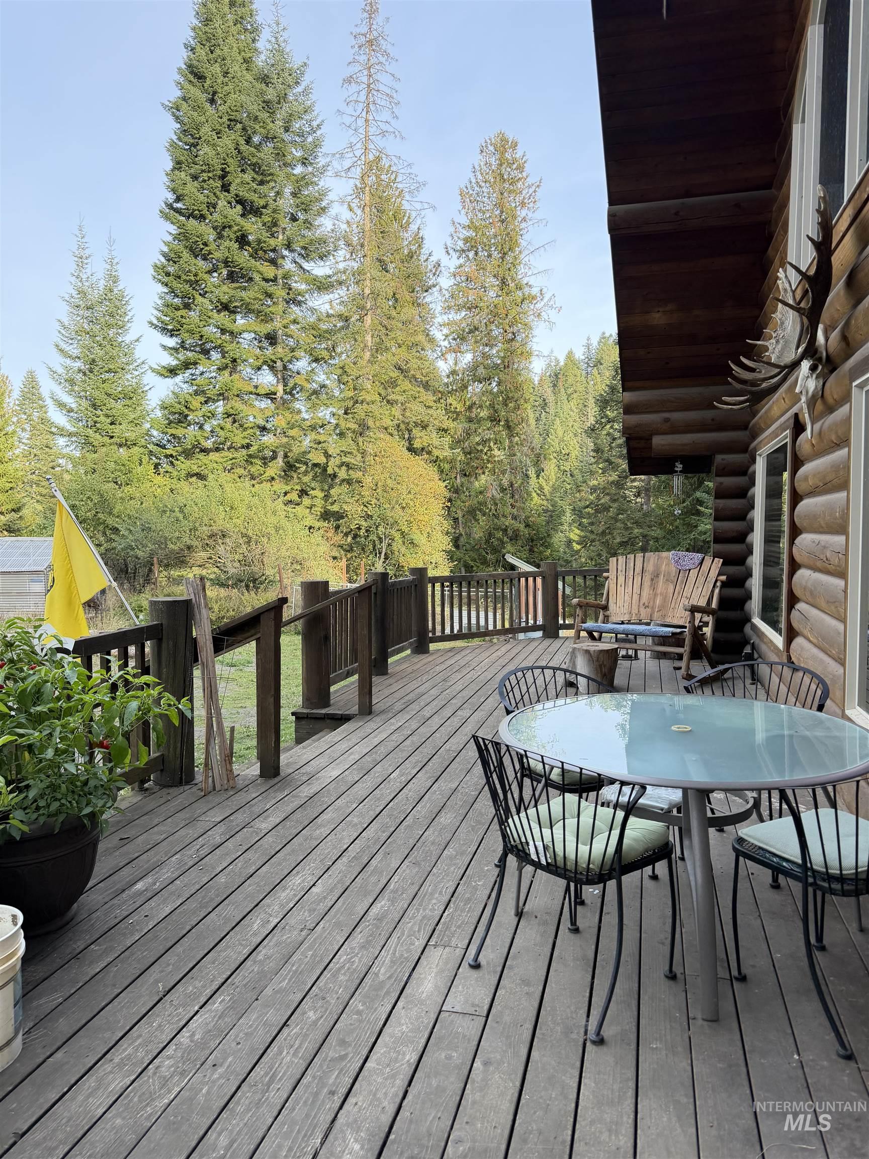 1464 Cedar Ridge Dr Property Photo 6