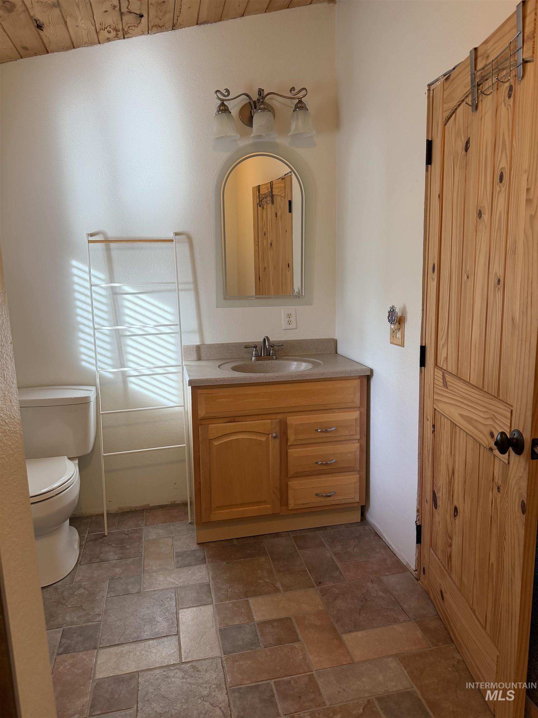 1464 Cedar Ridge Dr Property Photo 15