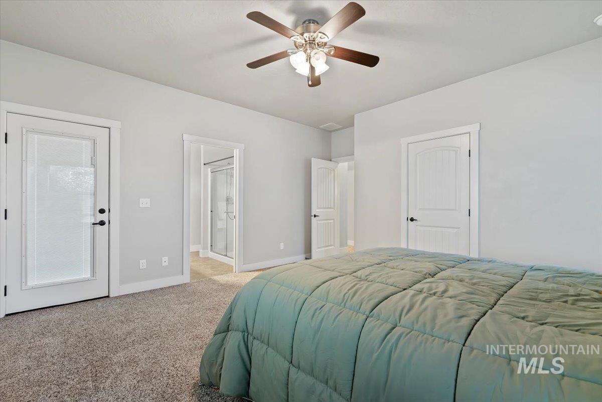 908 Walnut St Property Photo 17