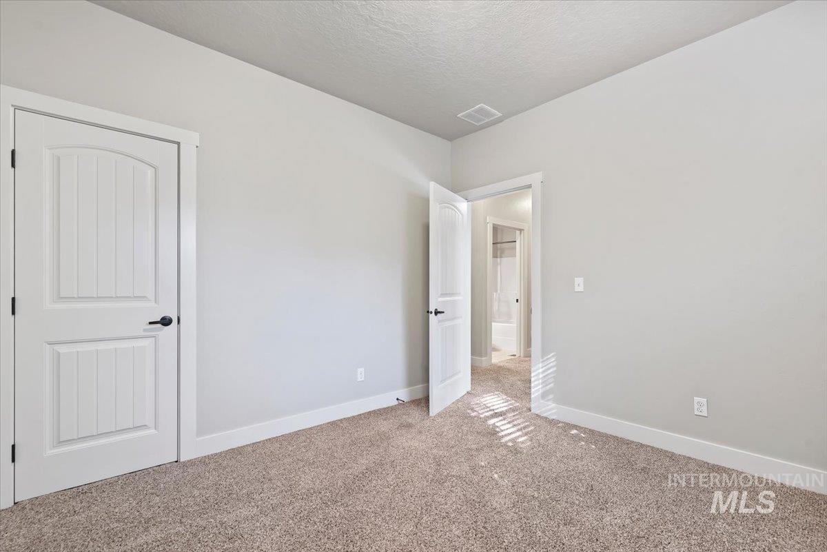908 Walnut St Property Photo 21