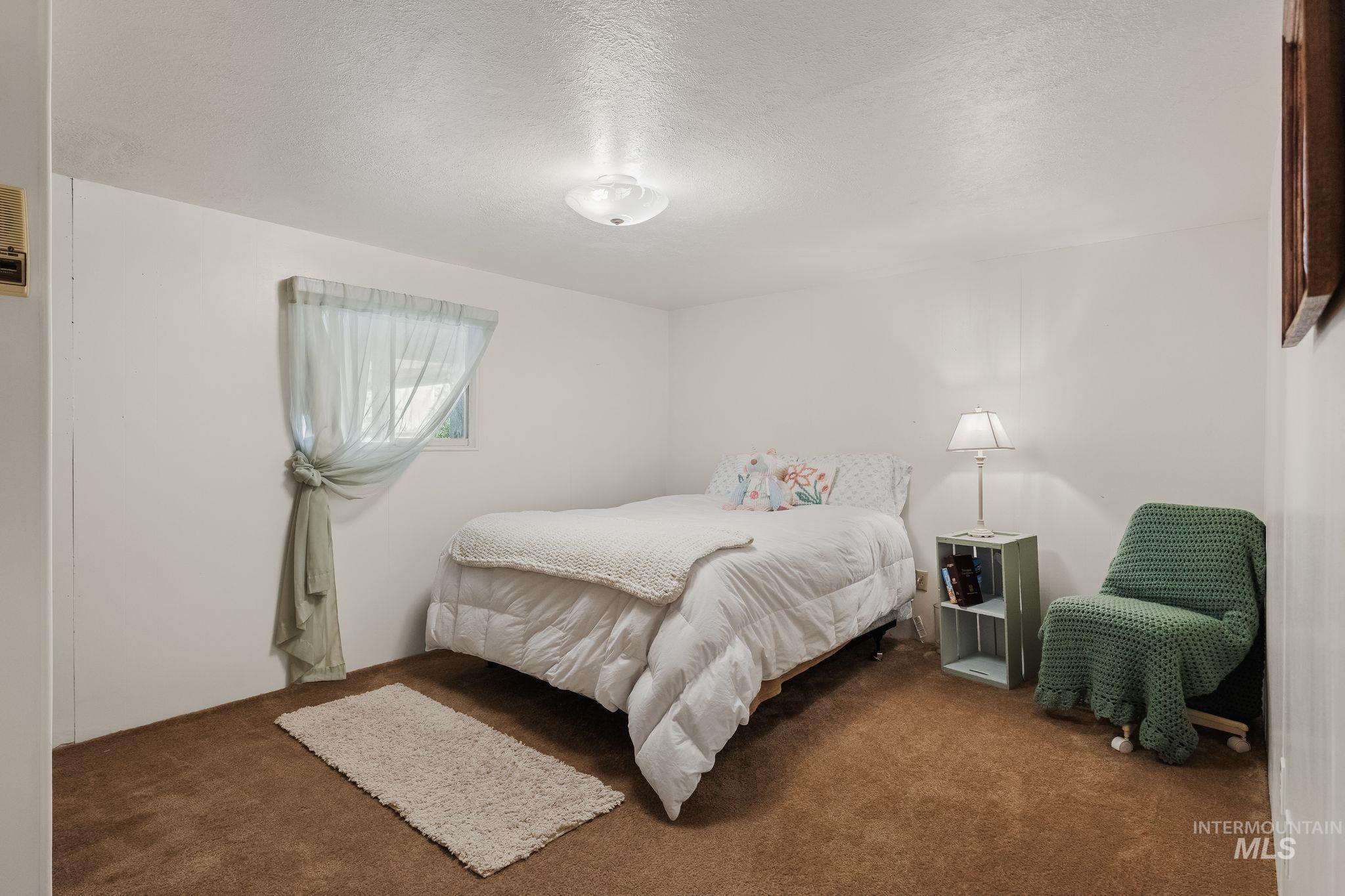 1231 Airway Ave Property Photo 29