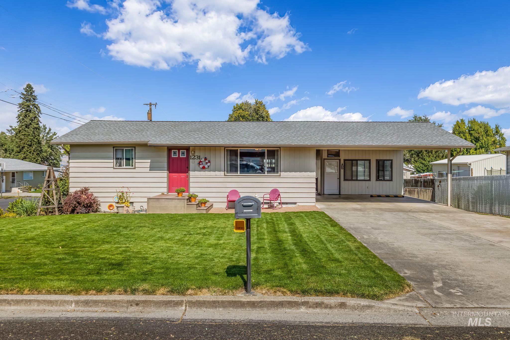 1231 Airway Ave Property Photo 42