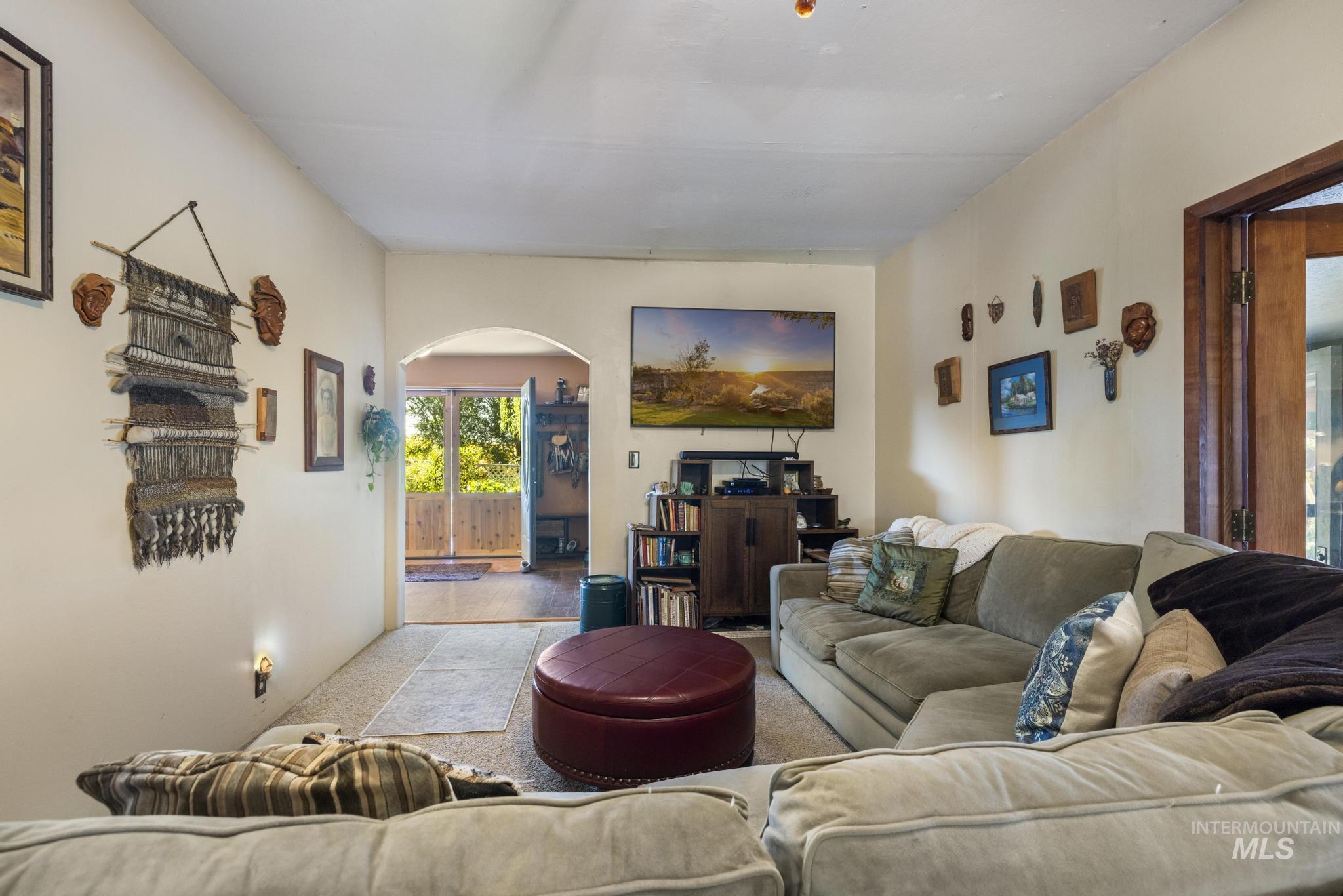 2912 S 1050 E Property Photo 7