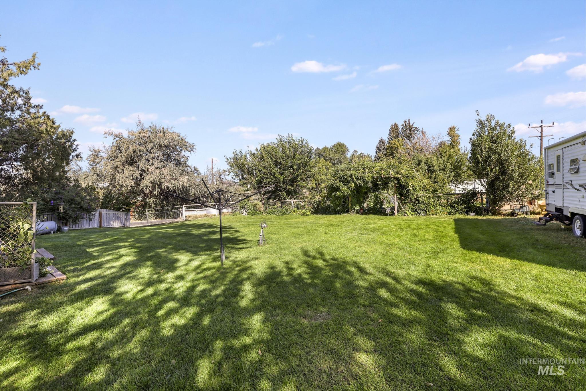 2912 S 1050 E Property Photo 25