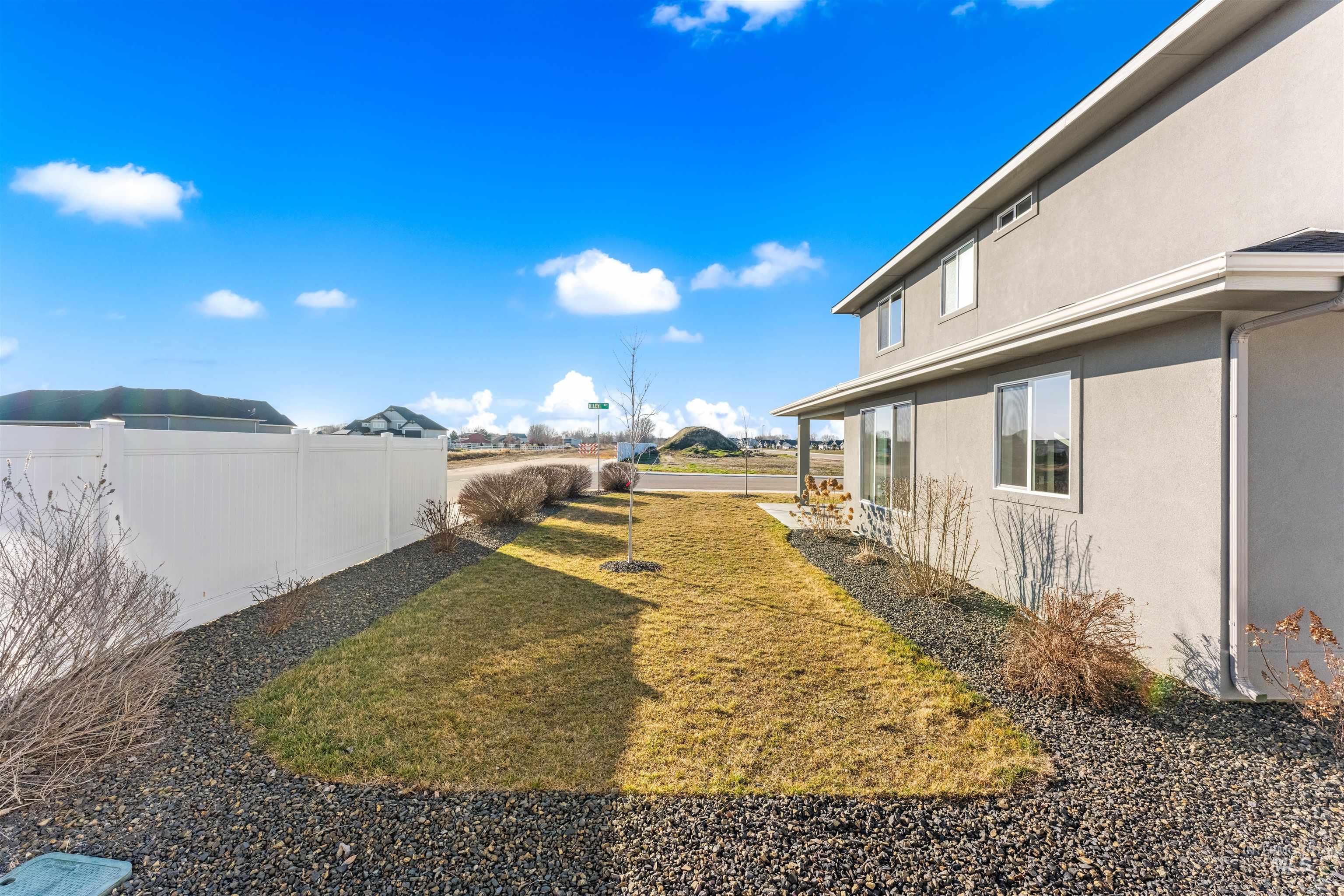 8081 Tandy Cove St Property Photo 43