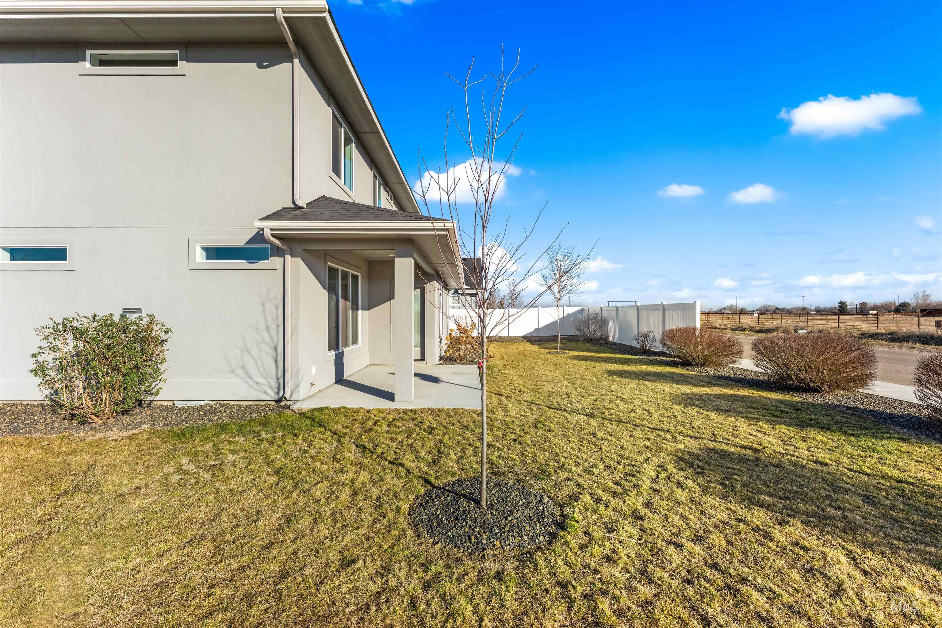 8081 Tandy Cove St Property Photo 46