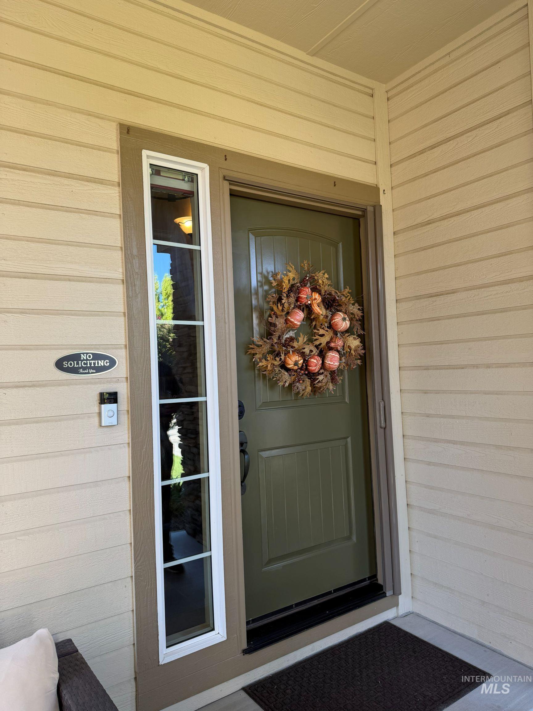 10065 Arabian Drive Property Photo 2