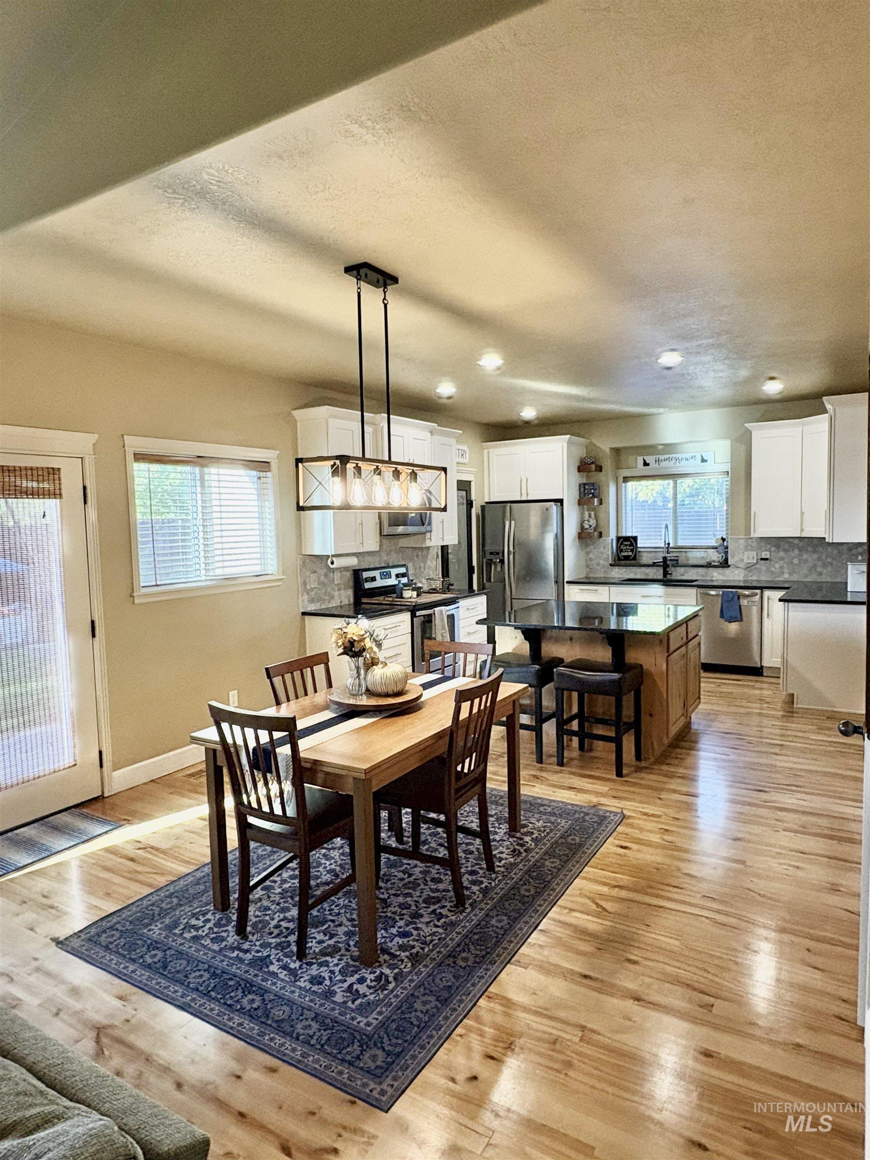 10065 Arabian Drive Property Photo 6