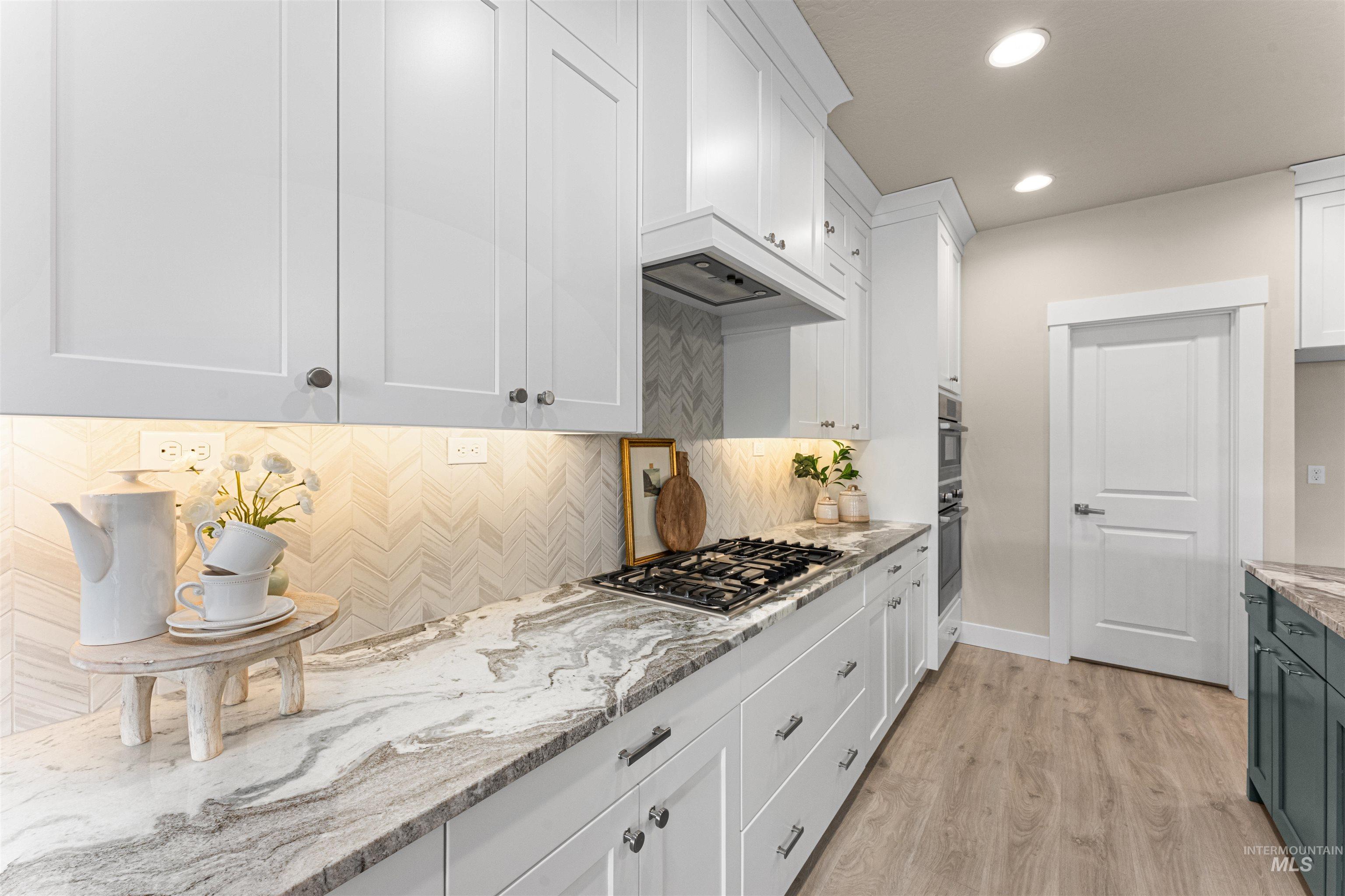 8078 Tandy Cove St Property Photo 19