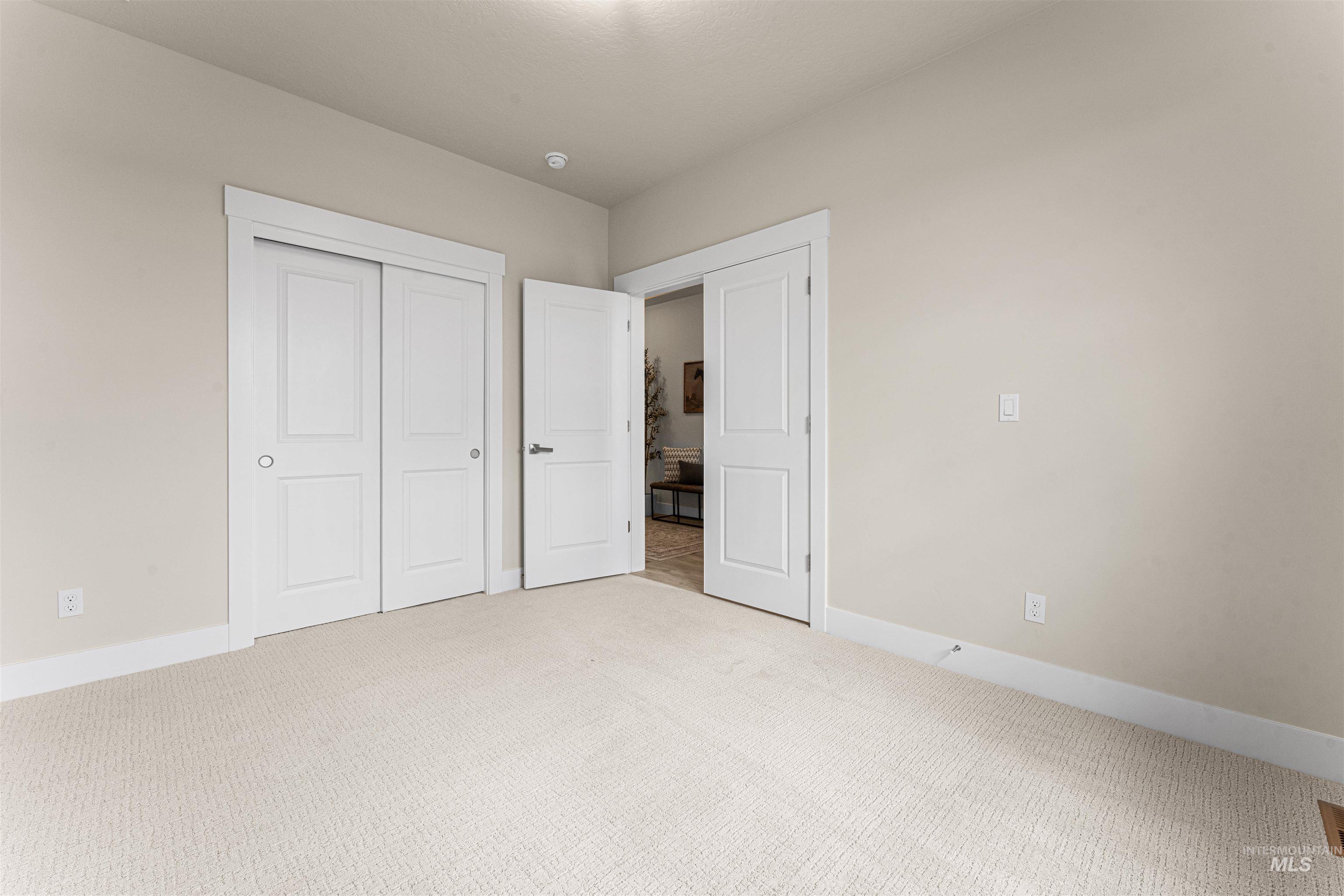 8078 Tandy Cove St Property Photo 40