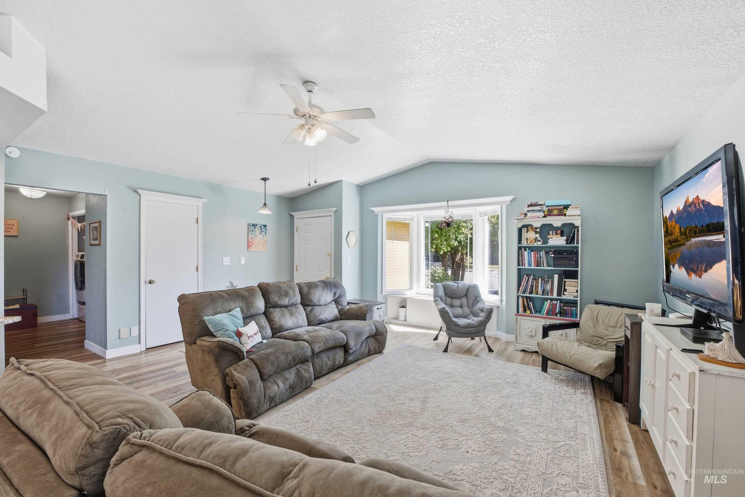 1873 N Tammy Pl Property Photo 7