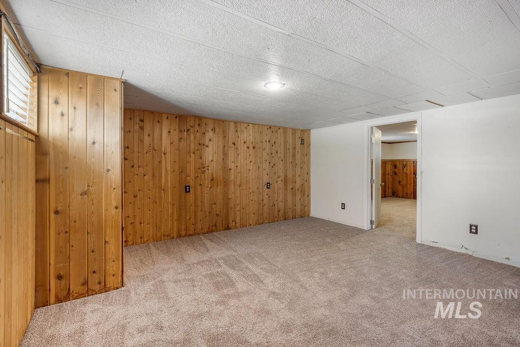 910 W Orchard Ave Property Photo 22