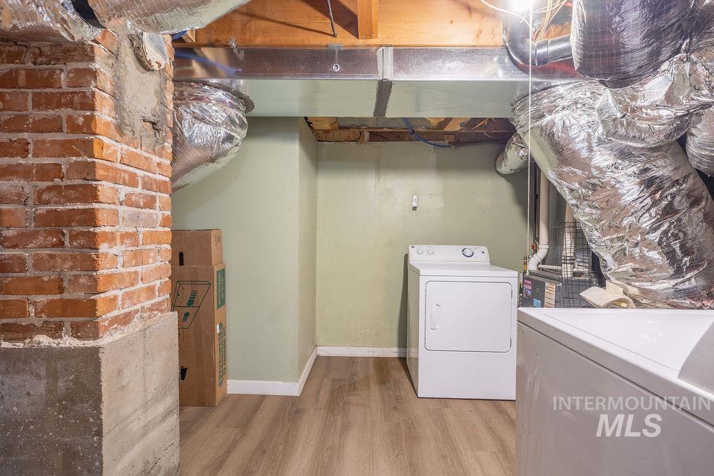 910 W Orchard Ave Property Photo 24