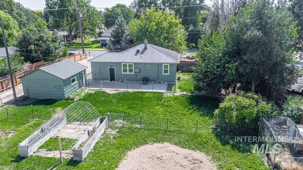 910 W Orchard Ave Property Photo 29