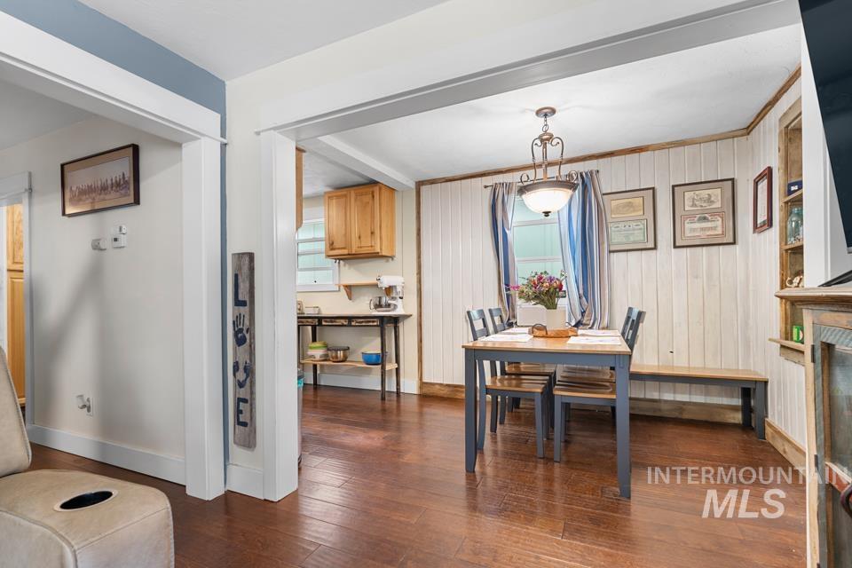 474 Harrison St. W Property Photo 19