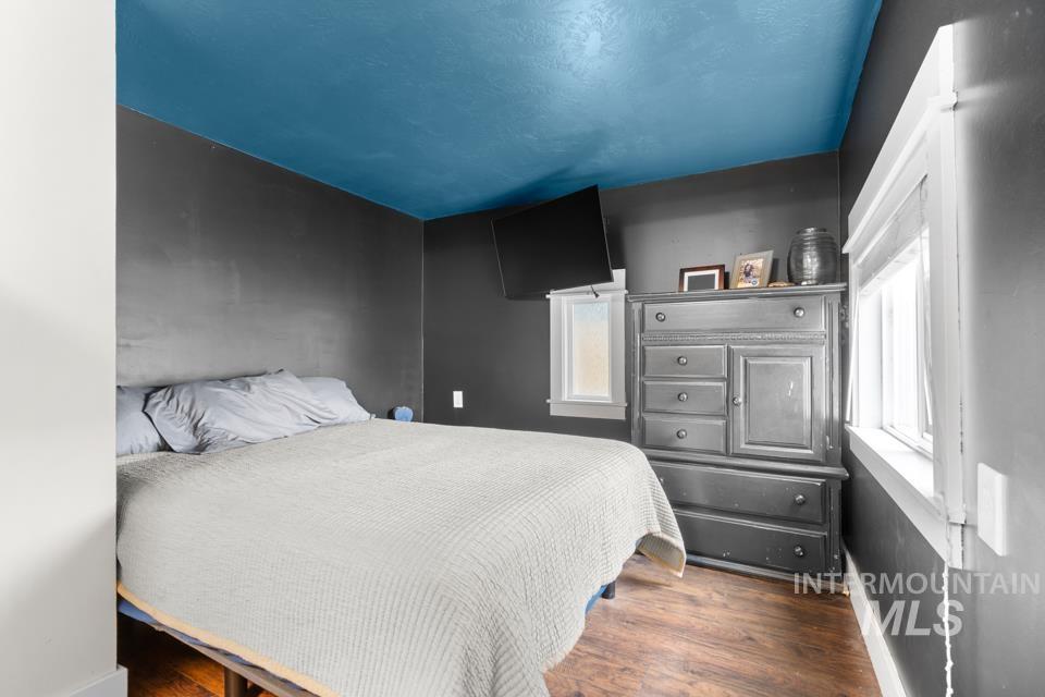 474 Harrison St. W Property Photo 31