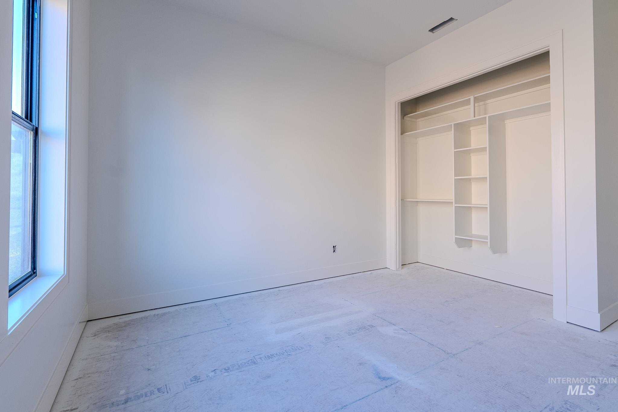 7135 N Firhill Place Property Photo 12