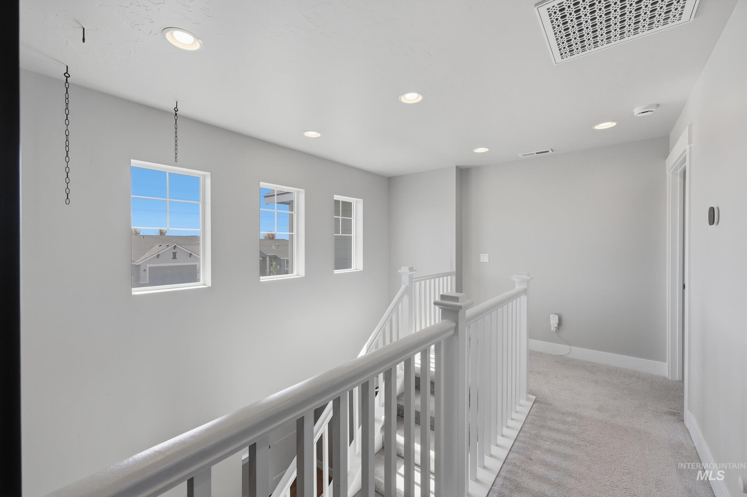 2046 W Concha Street Property Photo 19