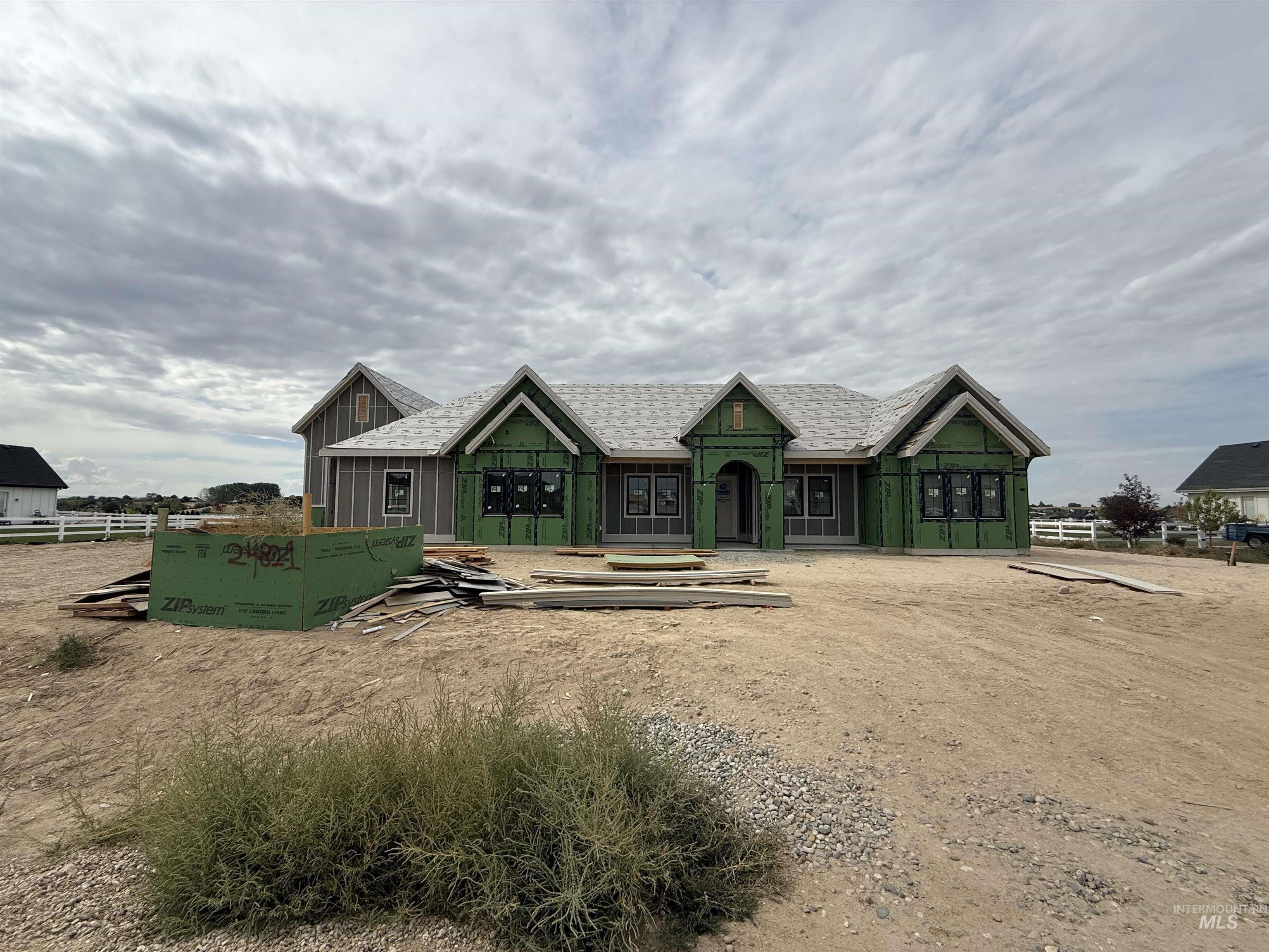 24821 Haflinger Way Property Photo 4