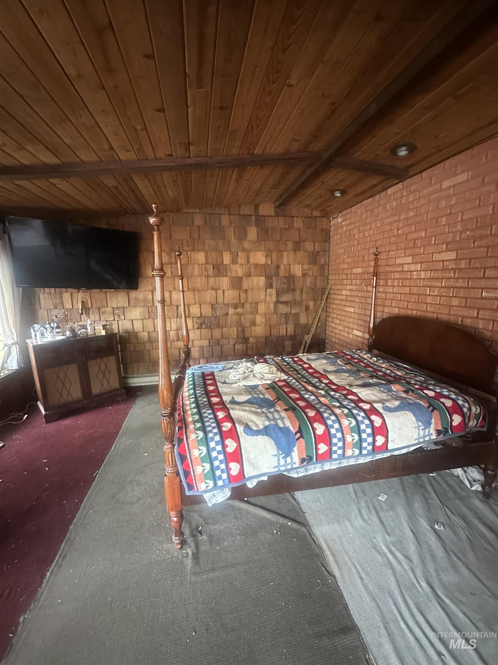 529 14th Street Property Photo 7