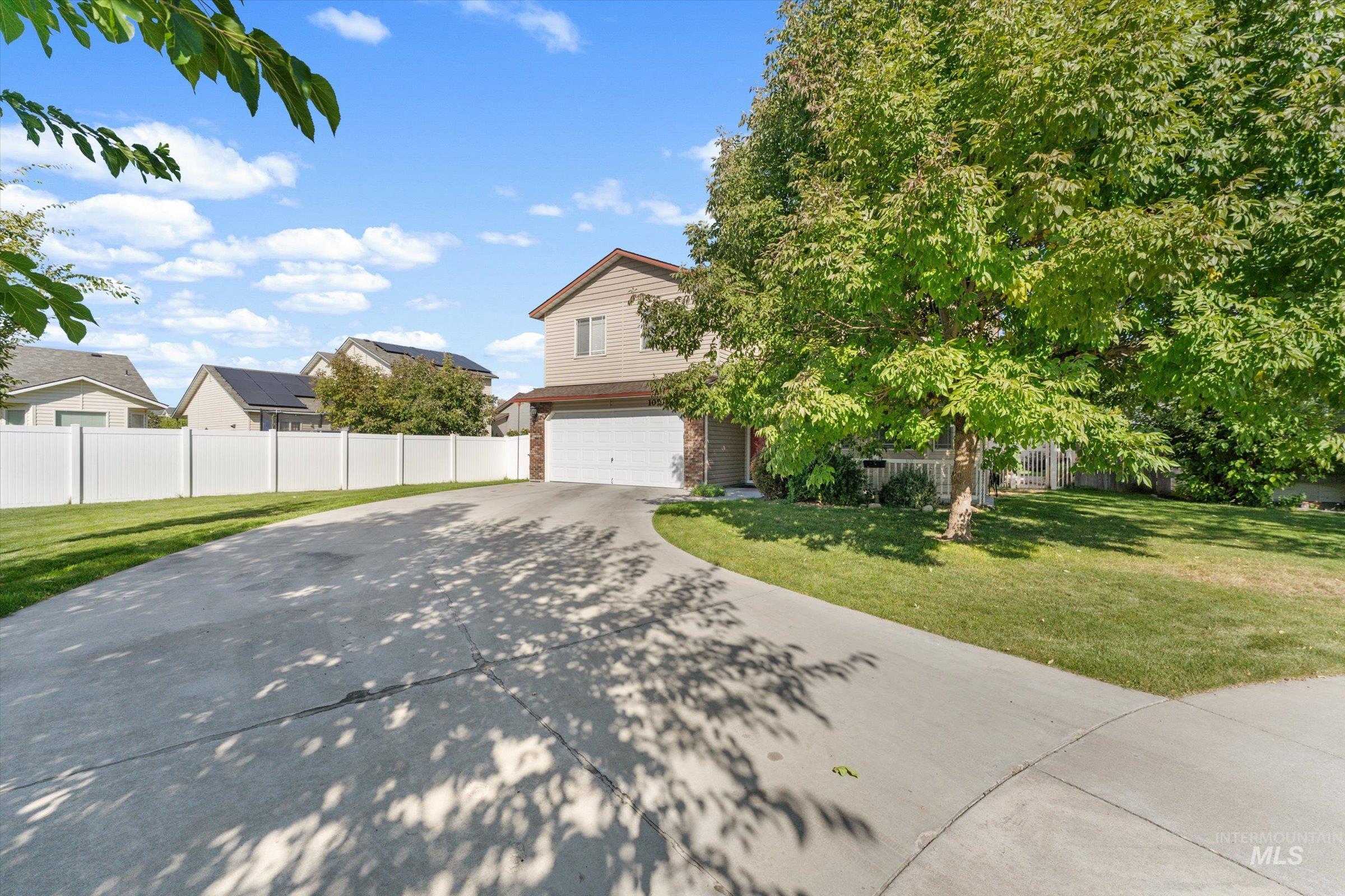 10536 Gossamer Ct Property Photo 2