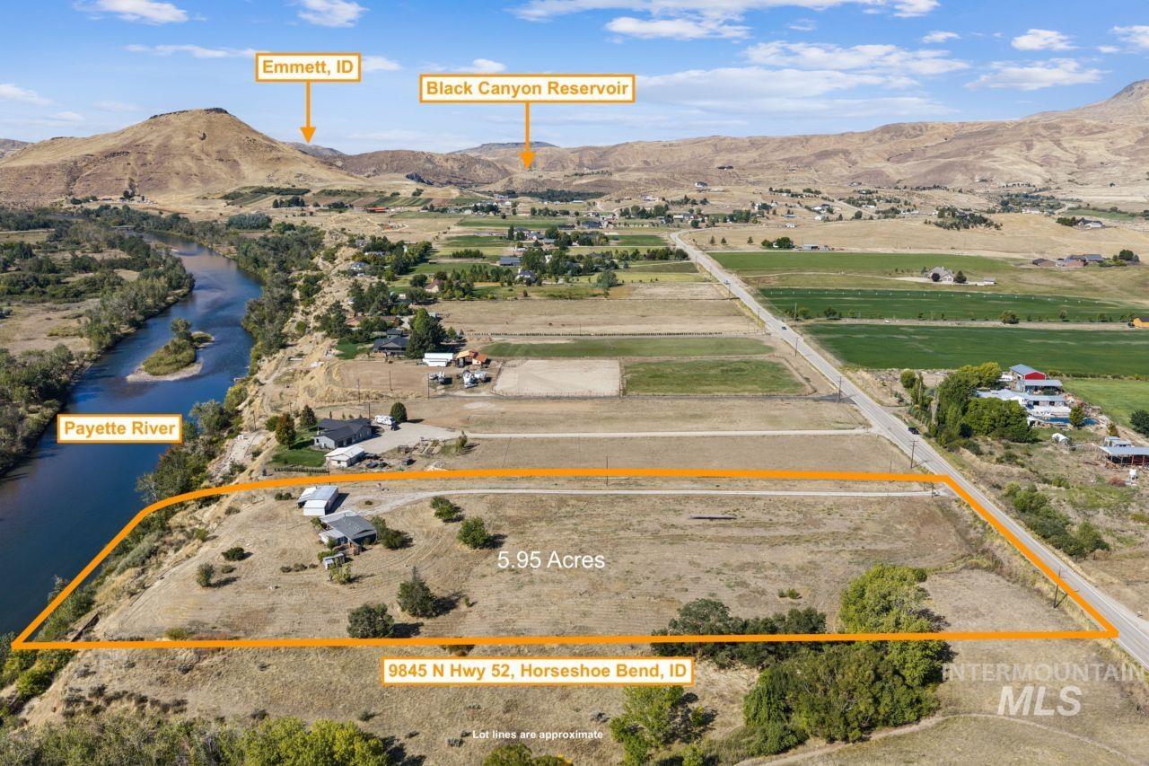 9845 N Highway 52 Property Photo 15