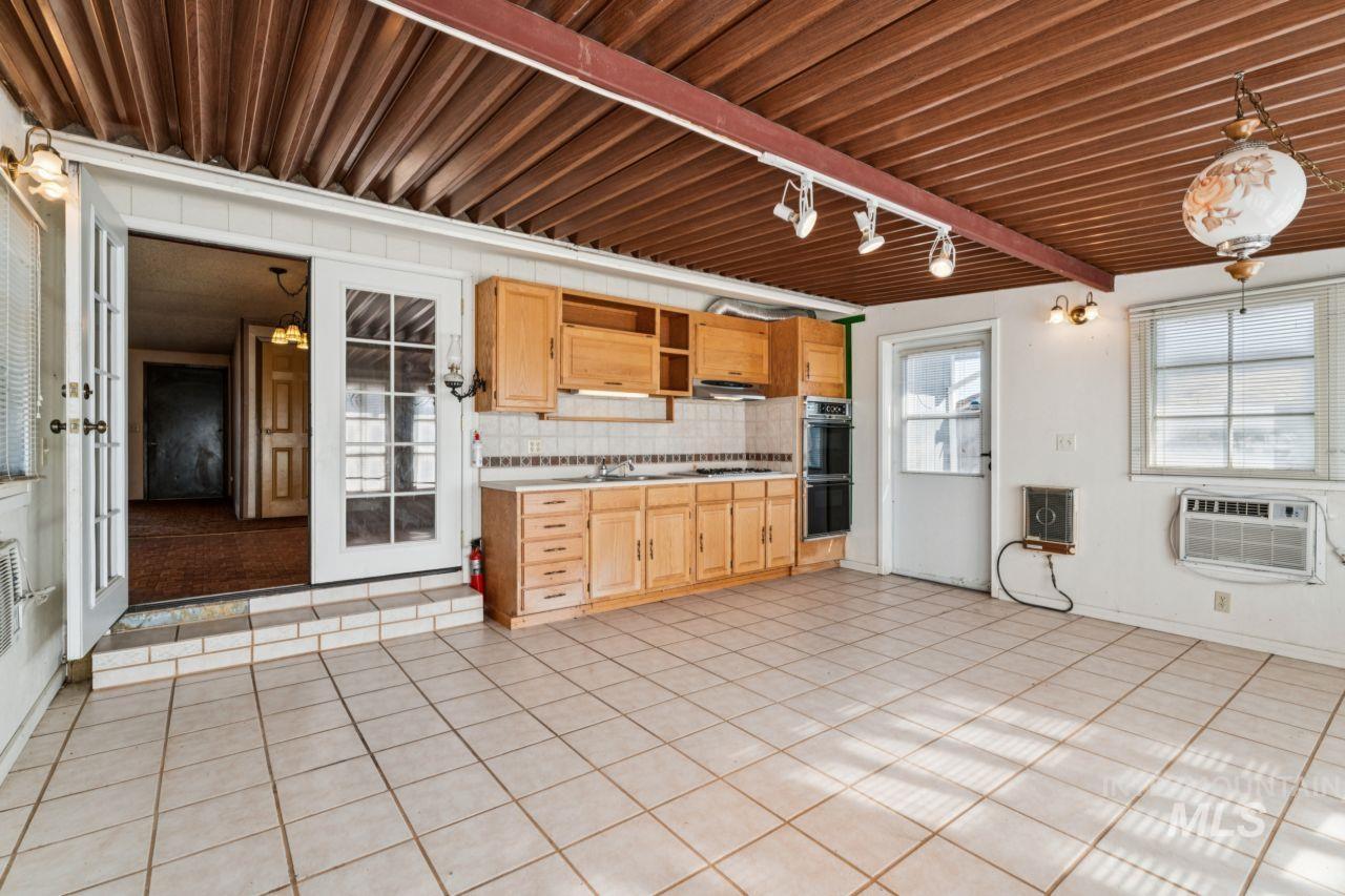 9845 N Highway 52 Property Photo 21