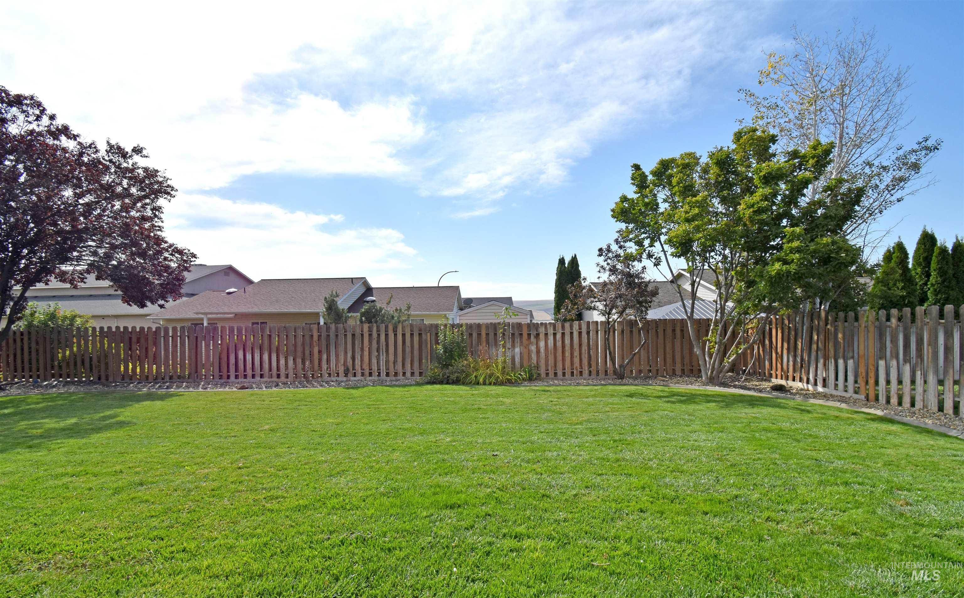 1928 Birch Court Property Photo 3