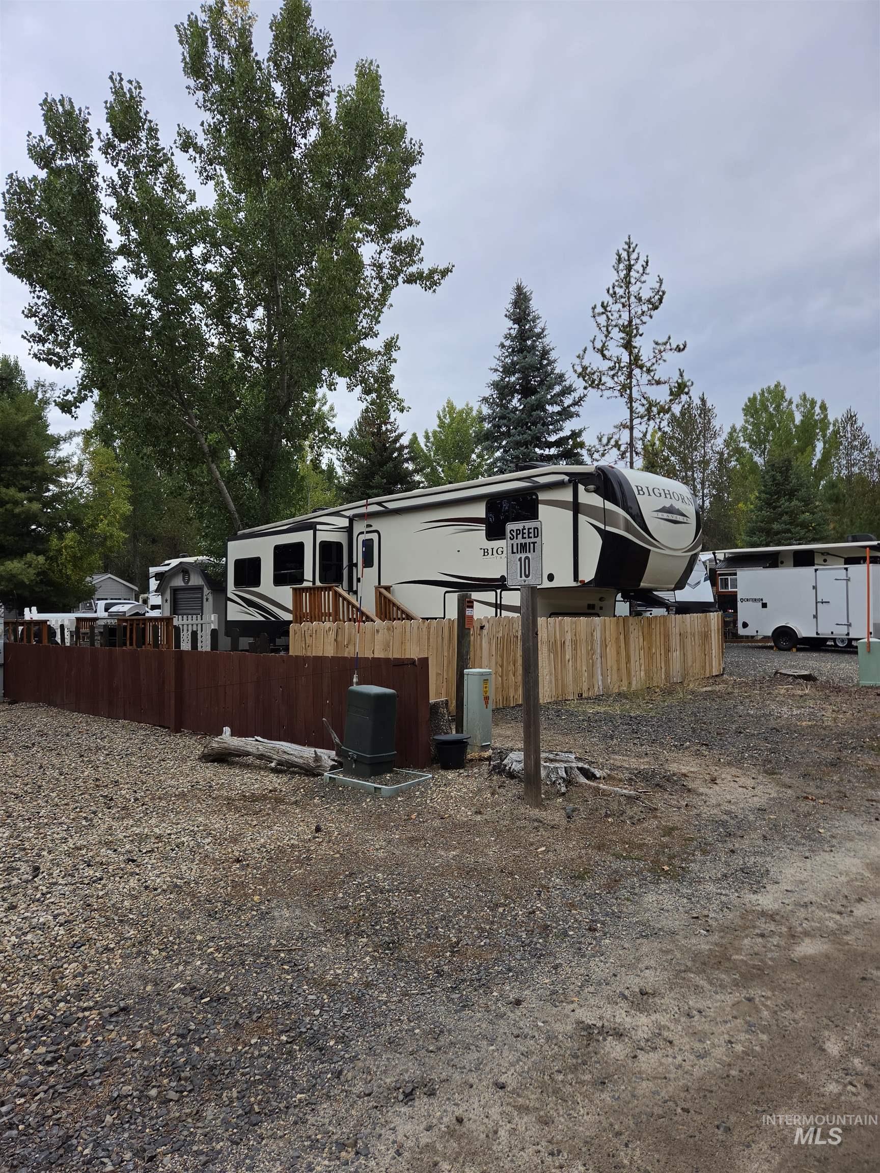 514 E24 Sawyer St (lot Only) Property Photo 1