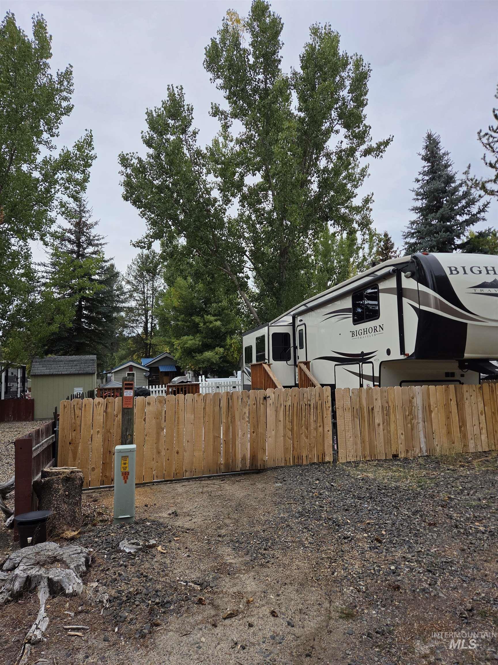 514 E24 Sawyer St (lot Only) Property Photo 2