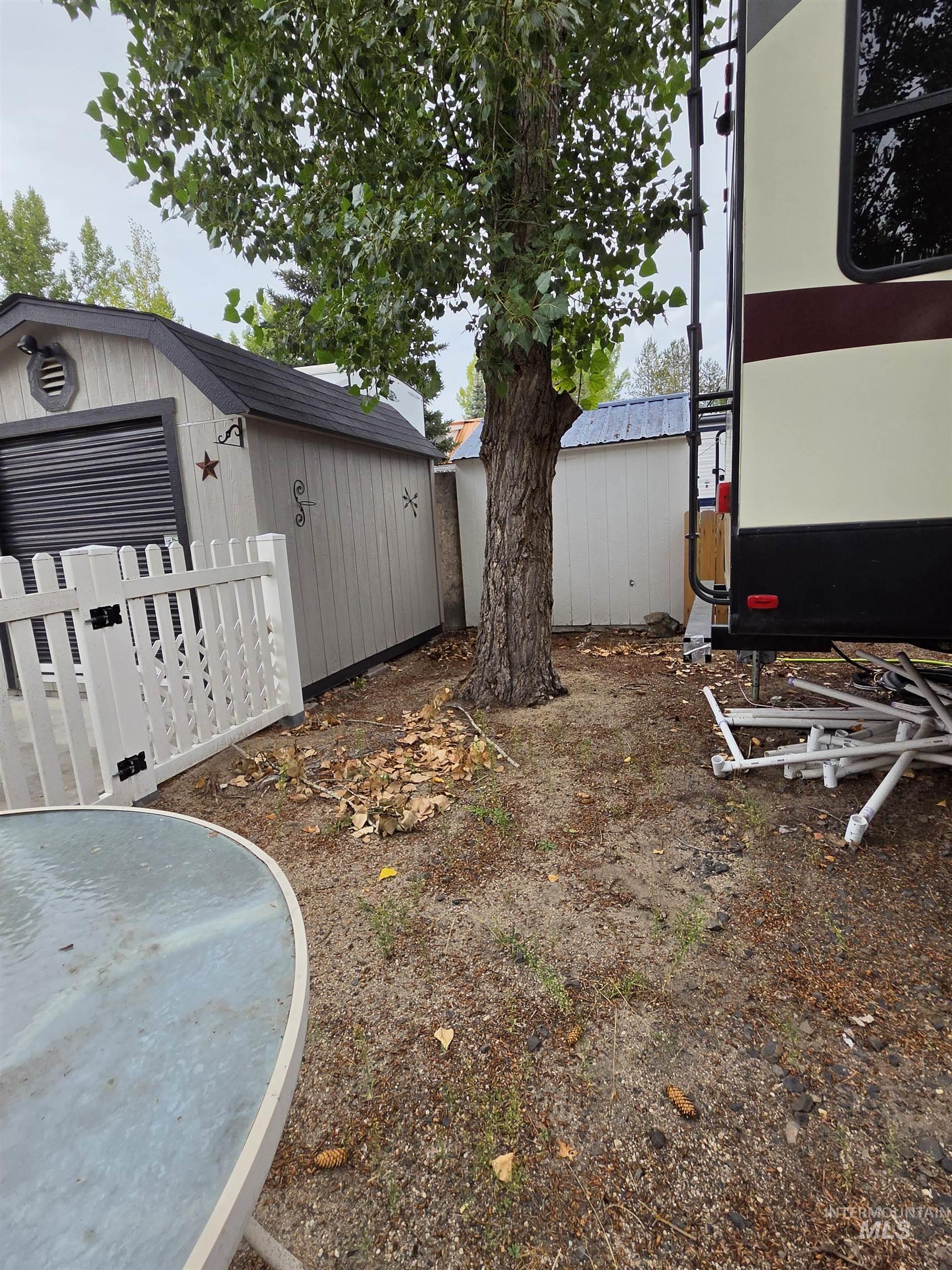 514 E24 Sawyer St (lot Only) Property Photo 6