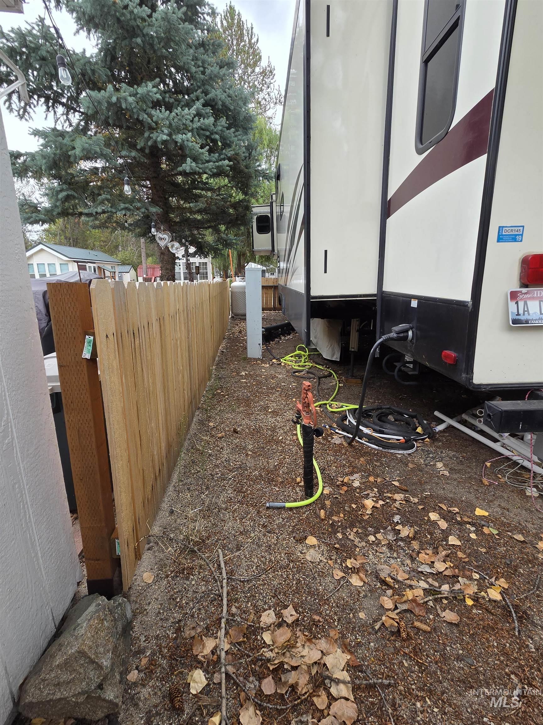 514 E24 Sawyer St (lot Only) Property Photo 9