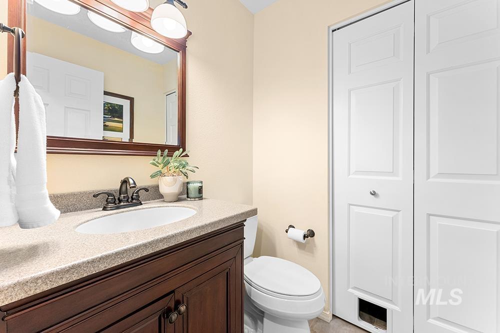 2797 S Swallowtail Ln Property Photo 20