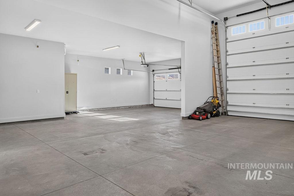 17949 N Yetholm Pl Property Photo 39